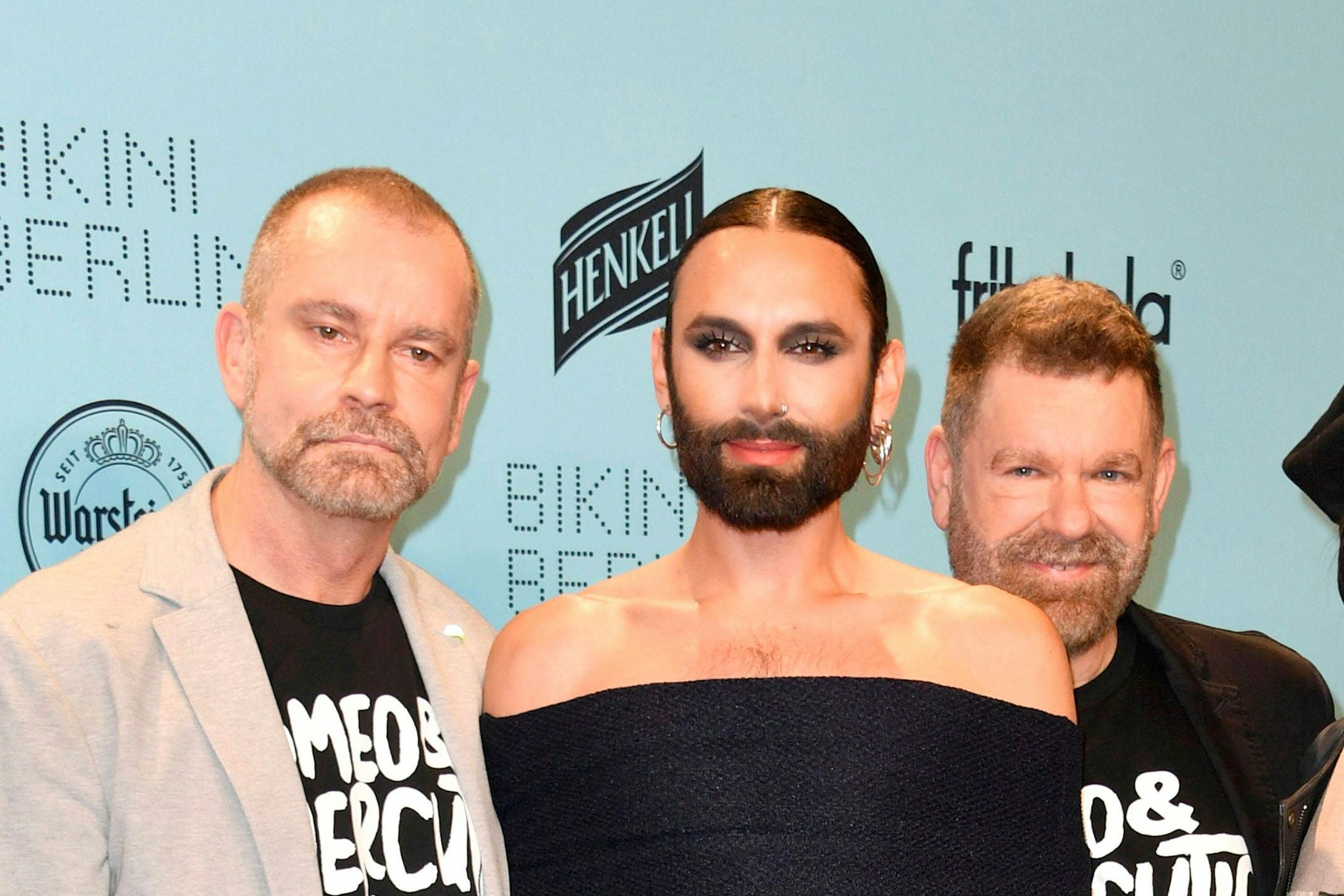Ulf Leo Sommer, Conchita Wurst und Peter Plate bei der Premiere von „Romeo & Julia – Liebe ist alles“ (2023)