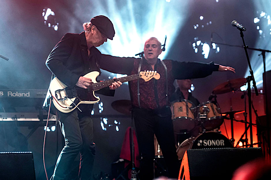 Frontmann André Herzberg und Gitarrist Jürgen Ehle: Die DDR-Legende Pankow spielt am Wochenende ihre letzten Konzerte - am 12. Juli in Berlin, am 13. Juli in Dresden.