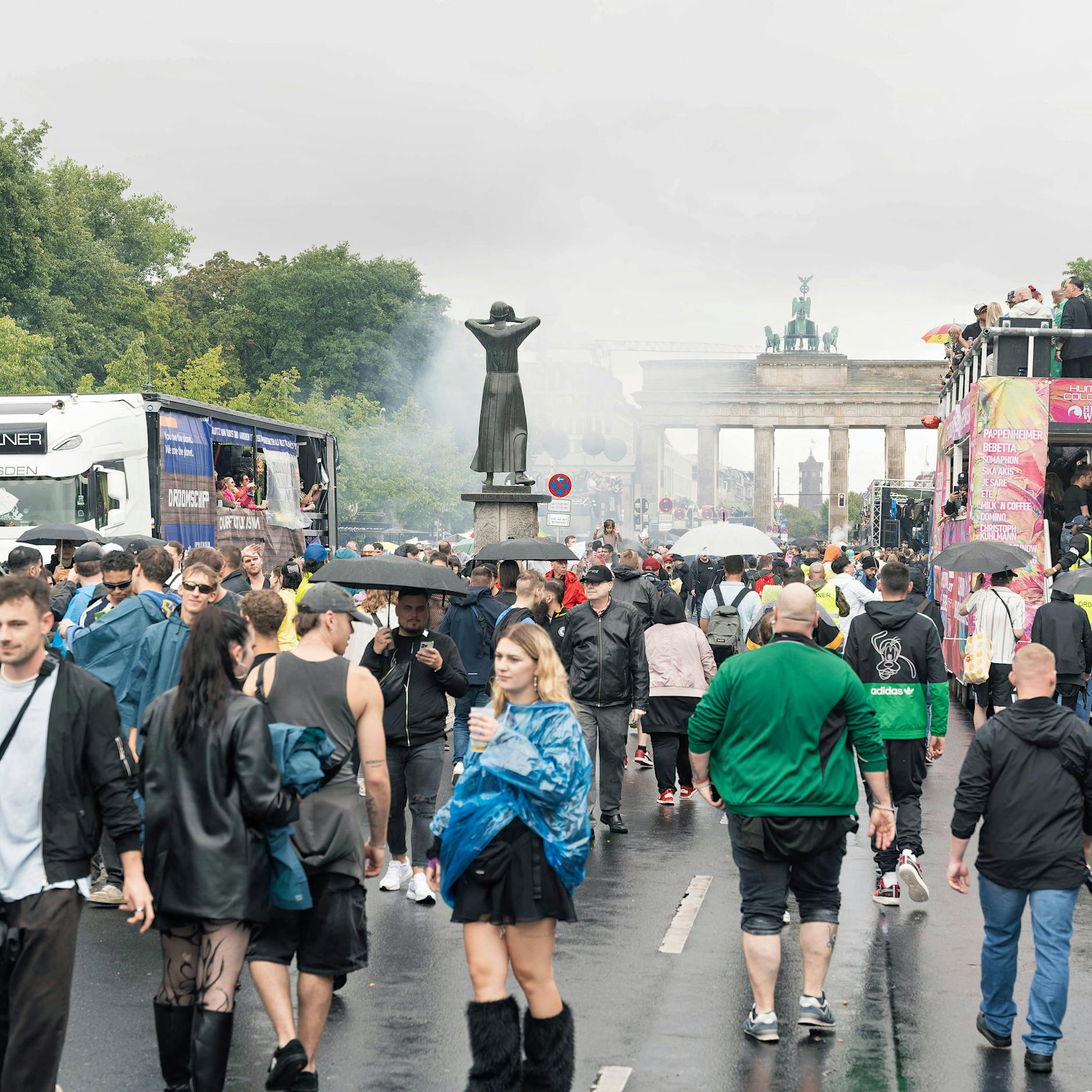 Lebensgefahr bei „Rave the Planet“: Schwerverletzte durch Drogen