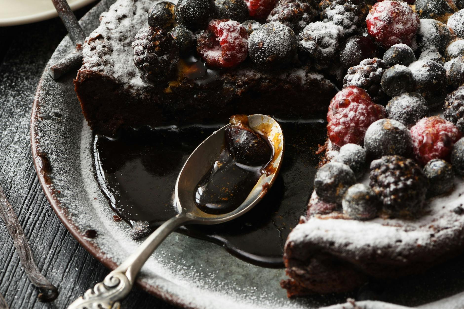 Rezept für Matschkuchen. Sieht roh aus, soll genau so sein, Kladdkaka in Perfektion.