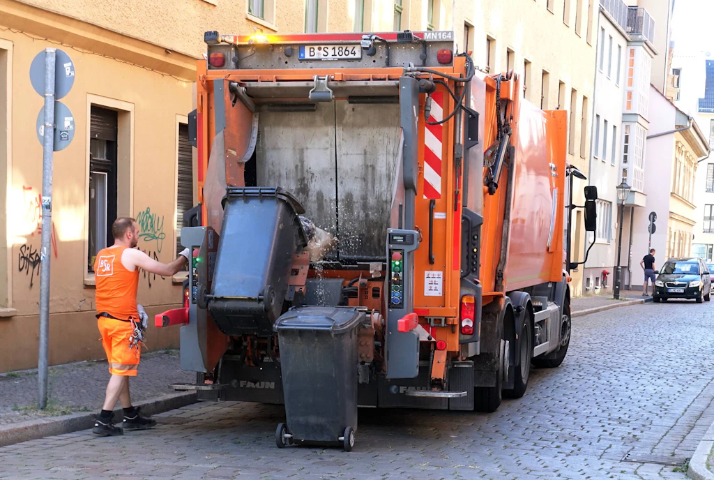 Wo Falschparker die BSR blockieren: Die 20 schlimmsten Straßen Berlins