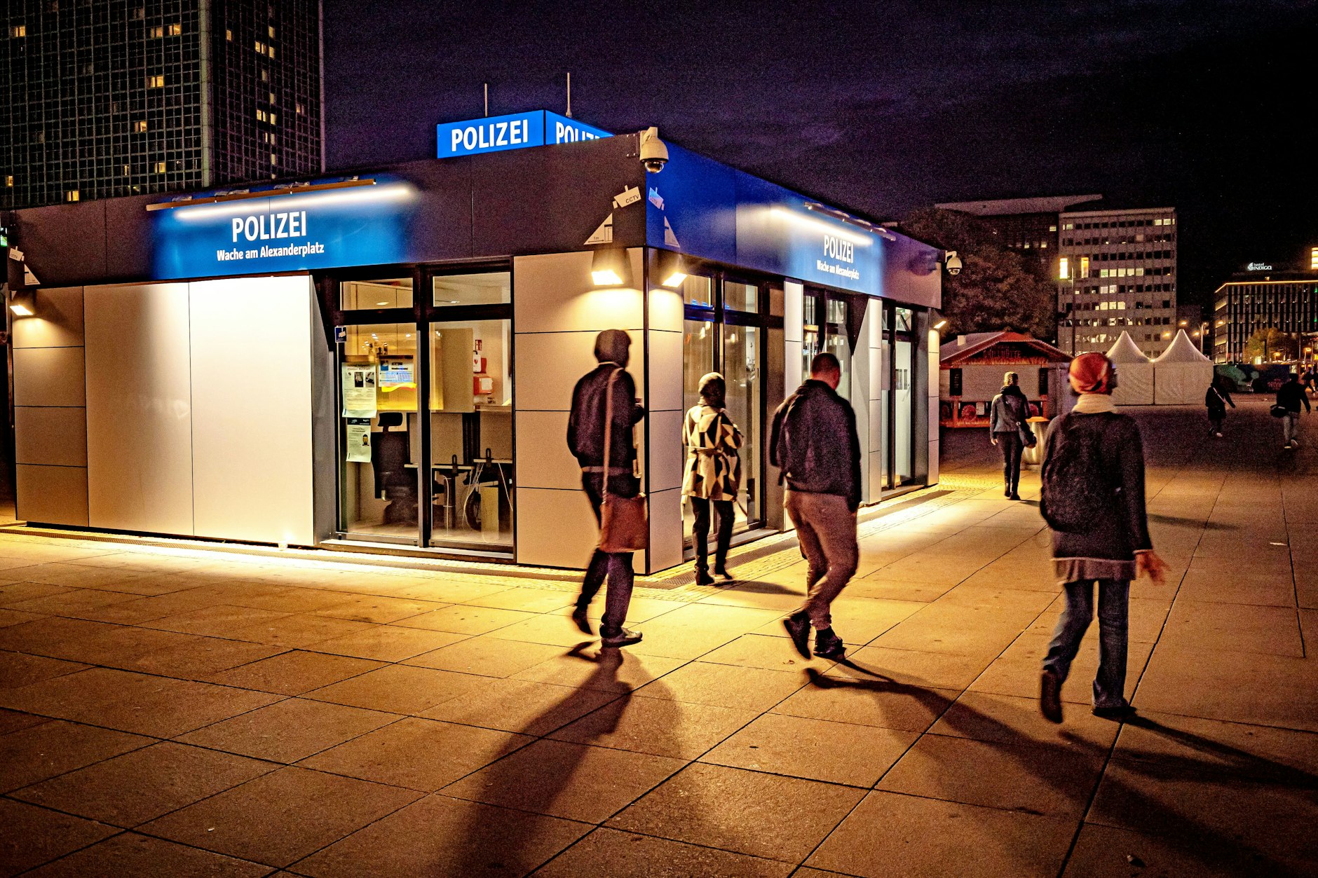 Die Polizeiwache am Alexanderplatz: Hier trugen sich brutale Szenen zu.
