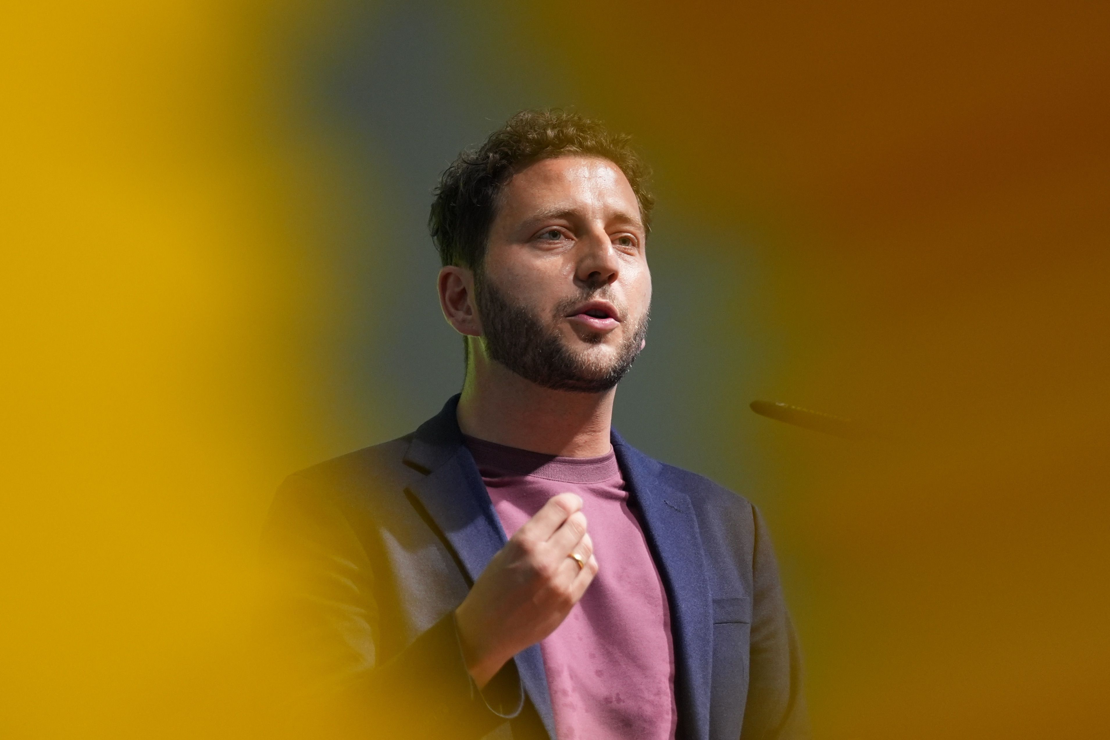 Brandenburg: Grünen-Parteichef Felix Banaszak eröffnet Wahlkreisbüro - das ist der Grund