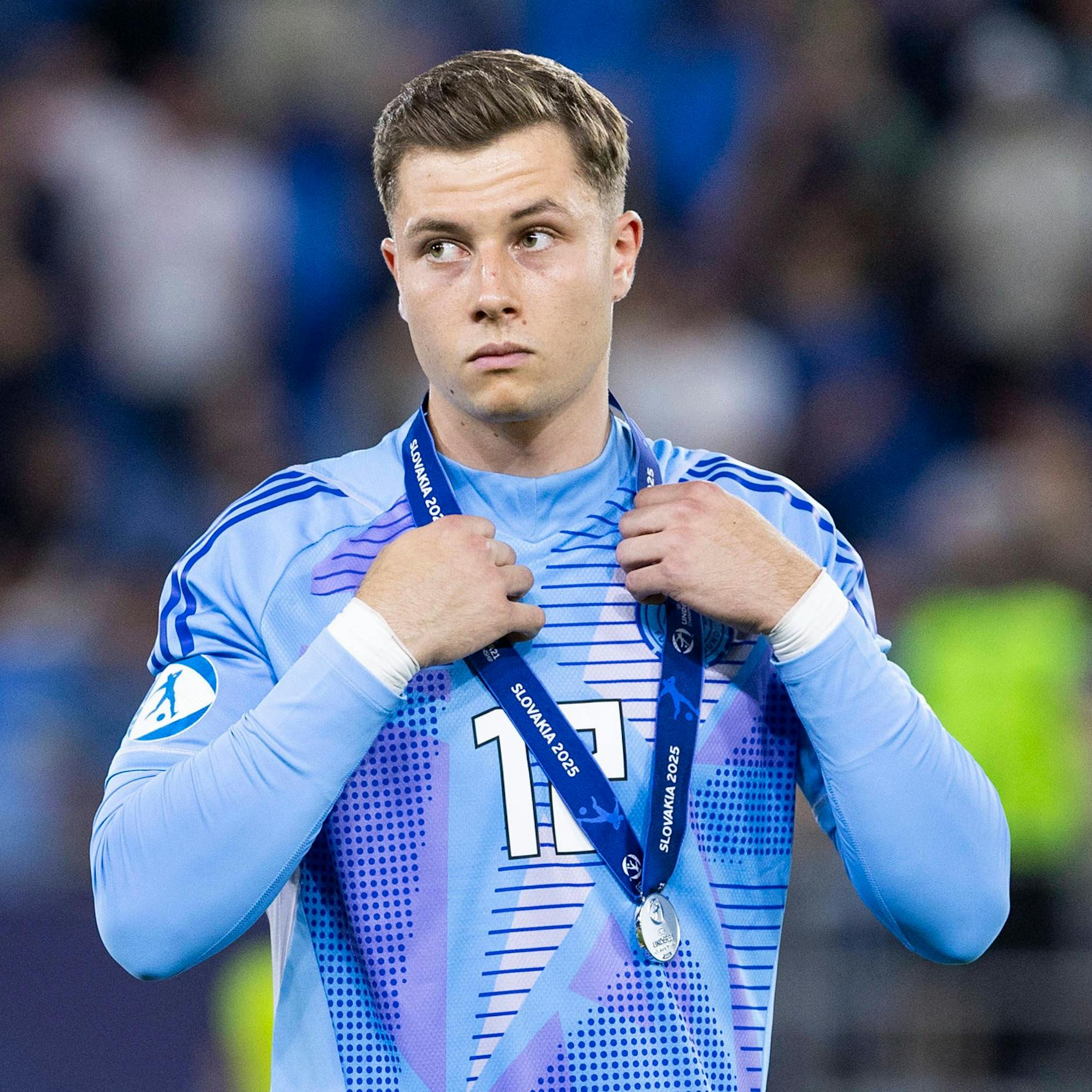 Ob das gut geht? Hertha BSC geht mit Tjark Ernst ins Risiko!