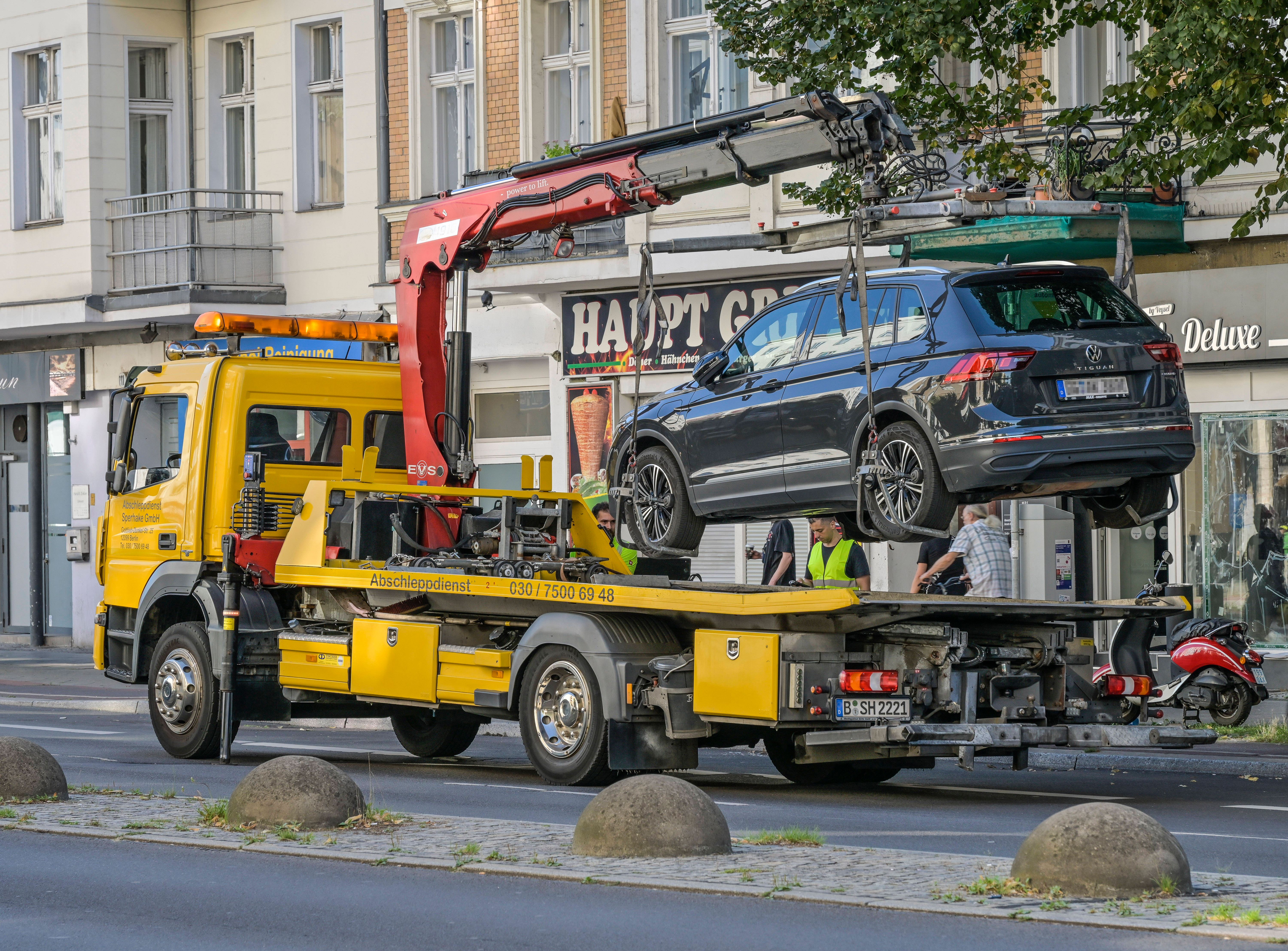 Image - Abschleppen? Berlin lässt Falschparkern die lange Leine
