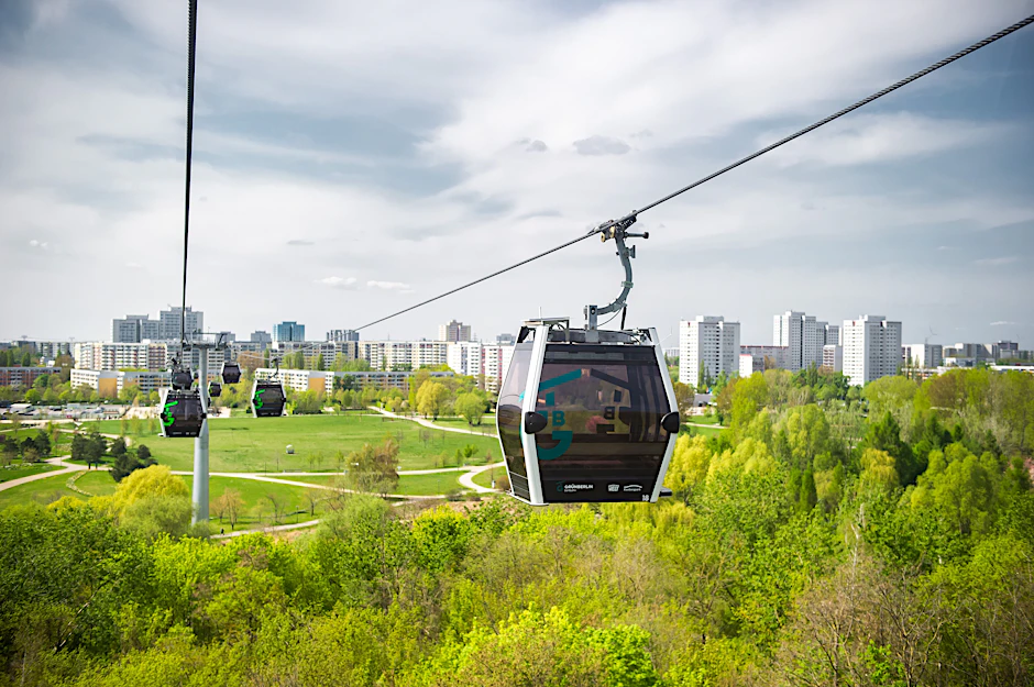 Die Seilbahn über den Kienberg in Marzahn: Sie wird wohl die einzige in Berlin bleiben.