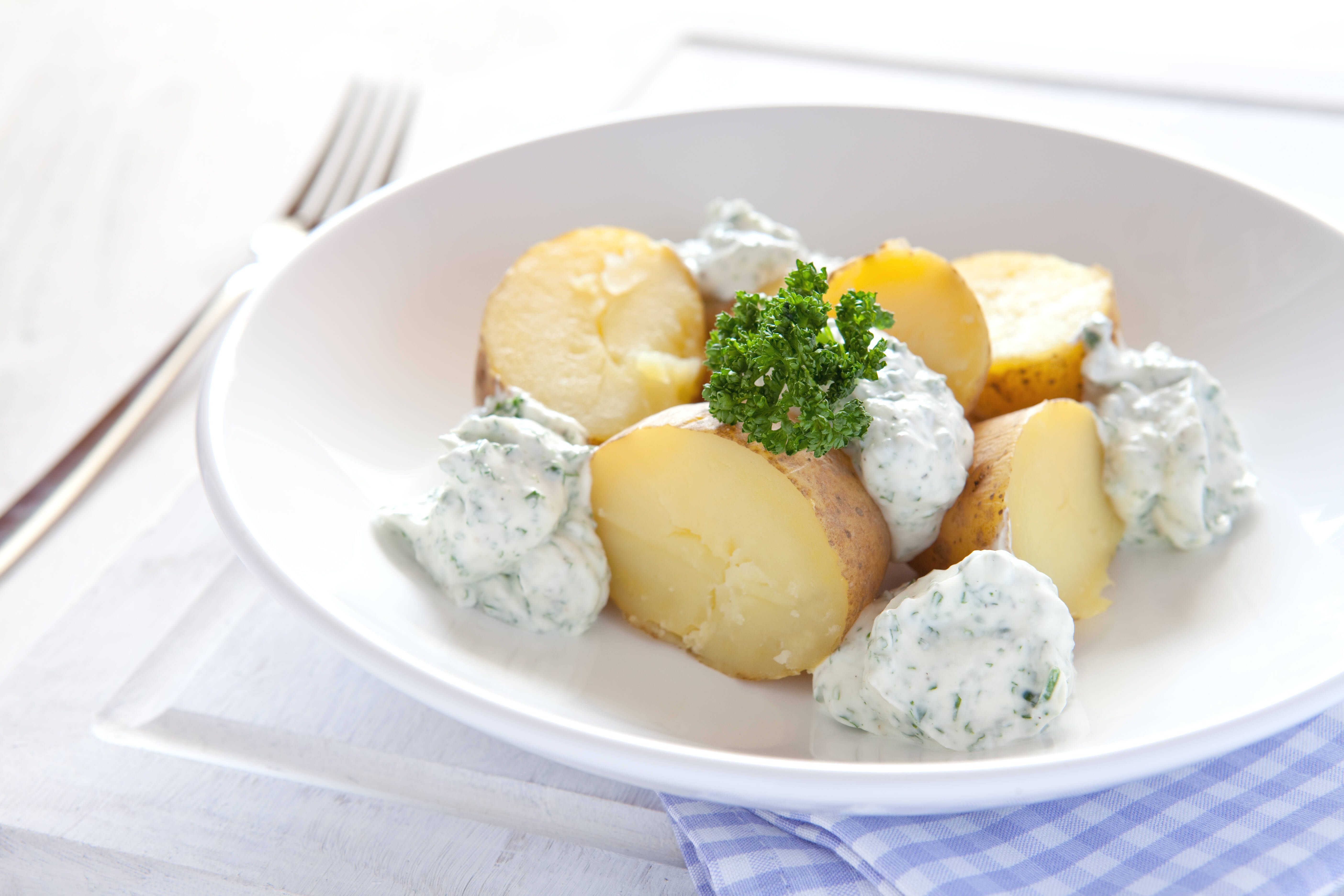 Einfach und schnell aus der DDR: Rezept für Pellkartoffeln mit Quark