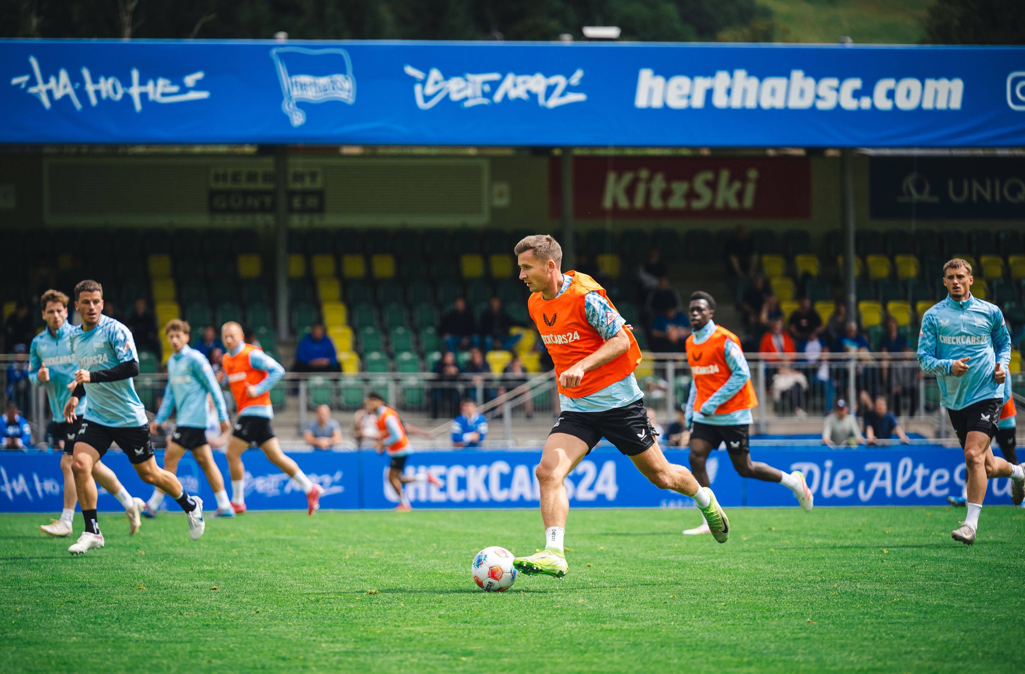 Härtetest bei Hertha BSC: Seguin und Zeefuik spielen gegen Austria Wien