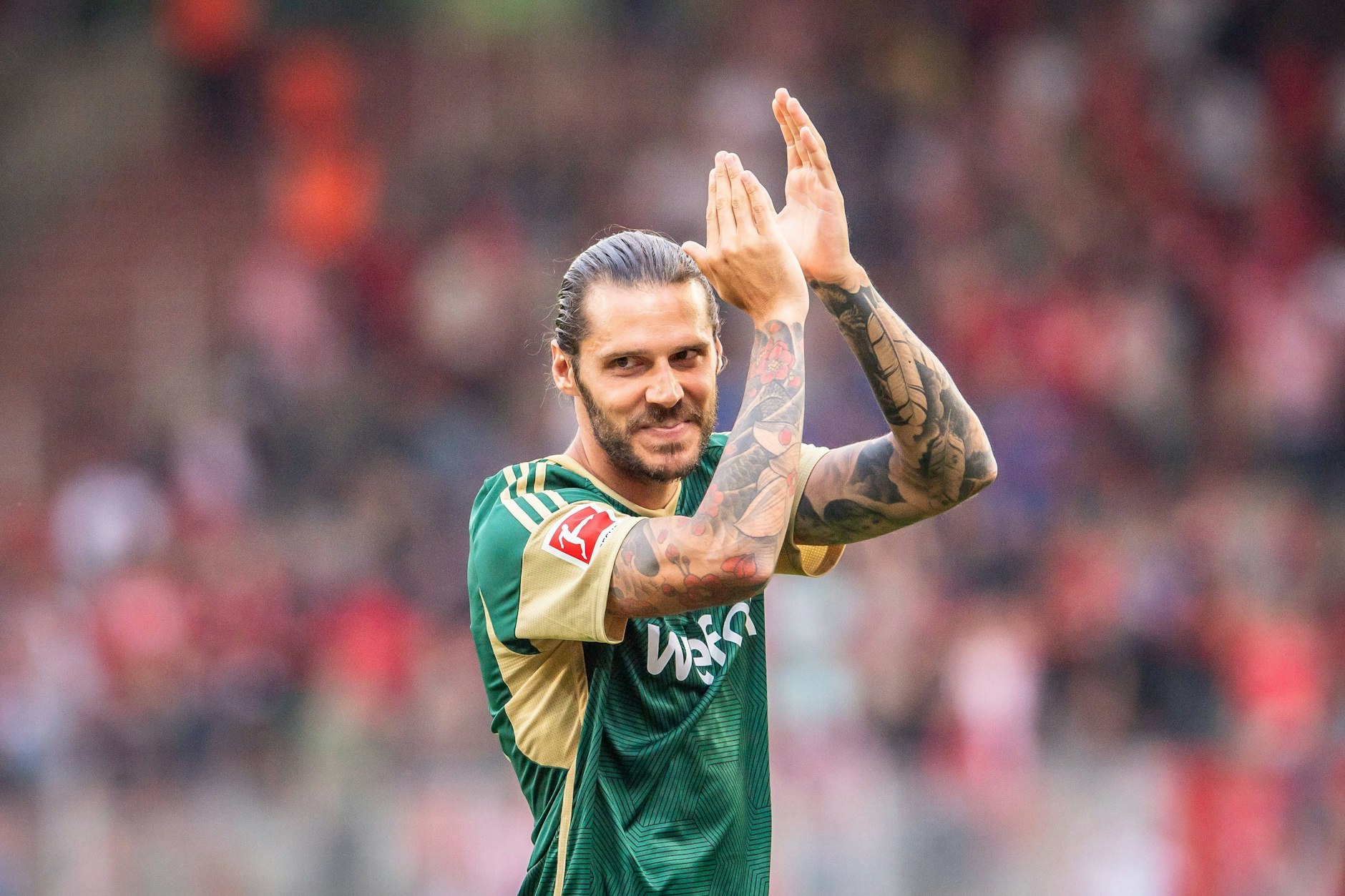 In seiner Brust schlagen zwei Herzen: Christopher Trimmel (38) ist beim 1. FC Union und bei Rapid Wien eine lebende Legende.