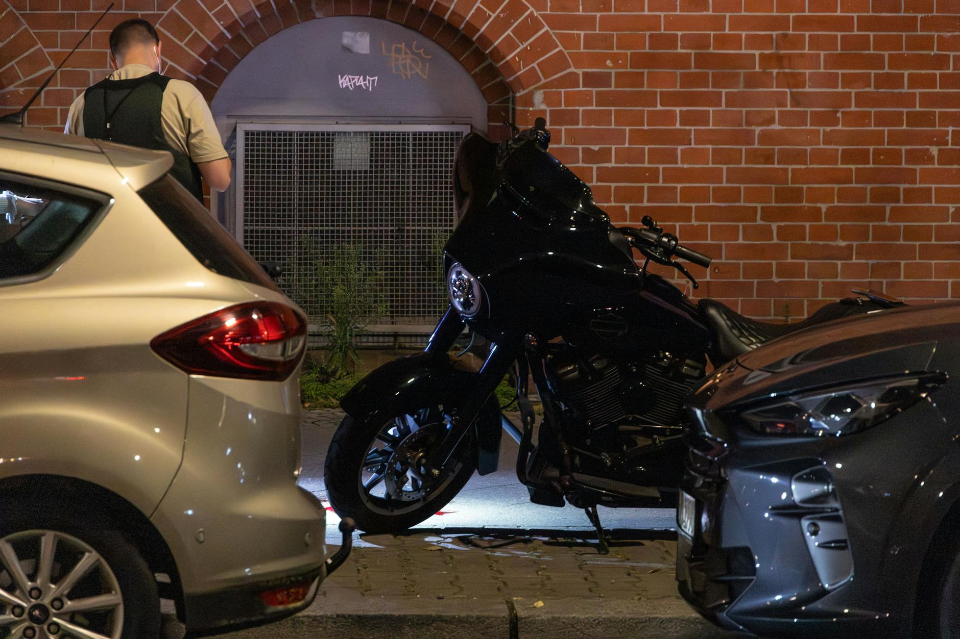 Auf diesem Motorrad wurde ein Mann Opfer eines offenbar gezielten Anschlages.