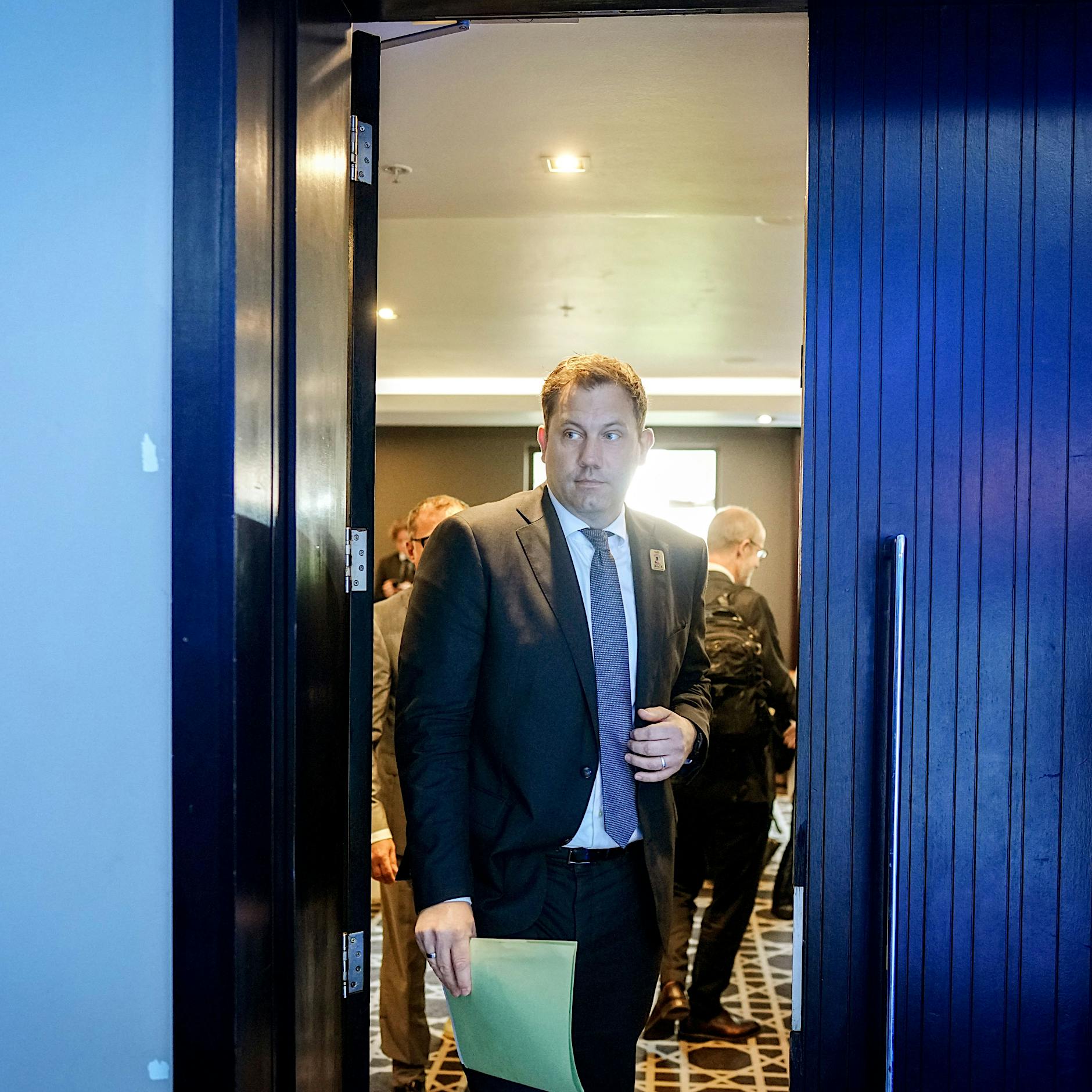 Richterwahl: Vizekanzler Klingbeil hält an Brosius-Gersdorf fest