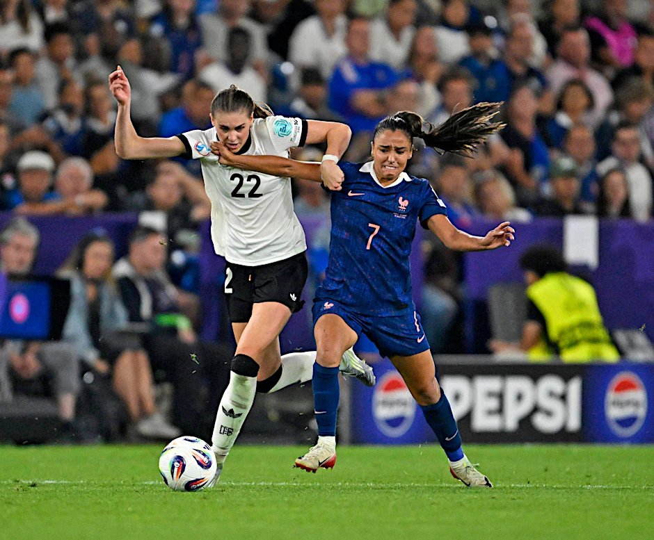Die DFB-Frauen um Jule Brand lieferten Frankreich bei der EM einen heißen Tanz in Unterzahl. 