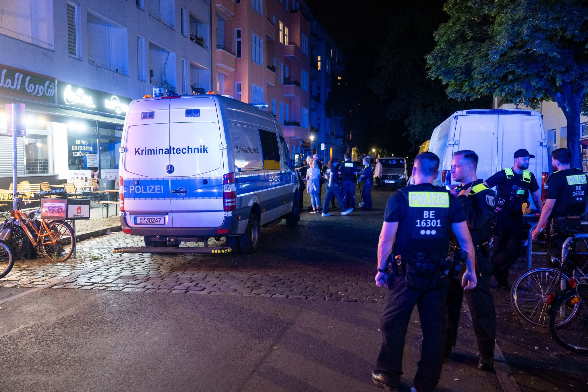 Massenschlägerei in Gesundbrunnen: 30-Jähriger mutmaßlich durch Stichverletzung getötet