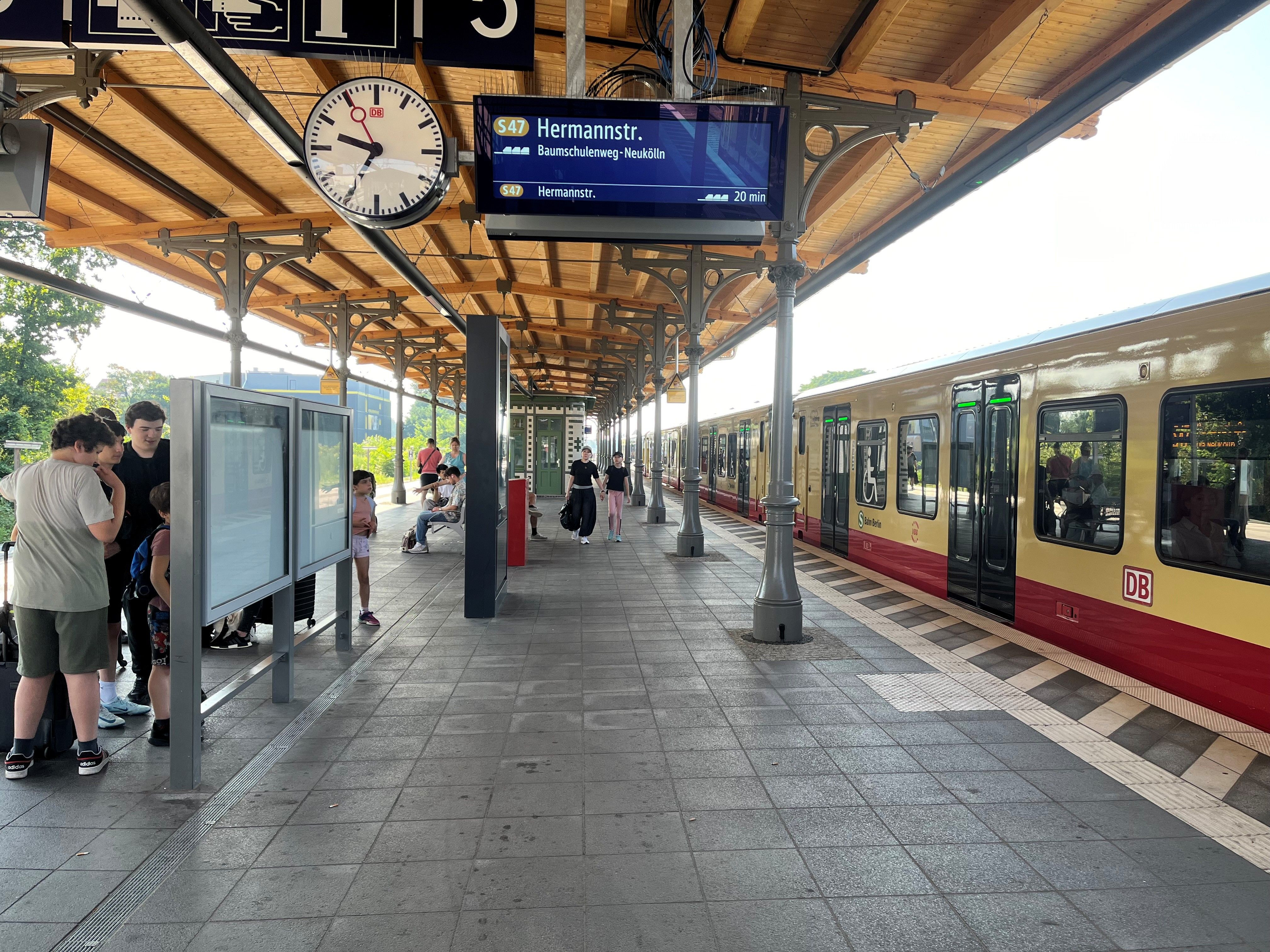 Personalmangel im Stellwerk: Warum die S-Bahn im Osten von Berlin so verletzlich ist