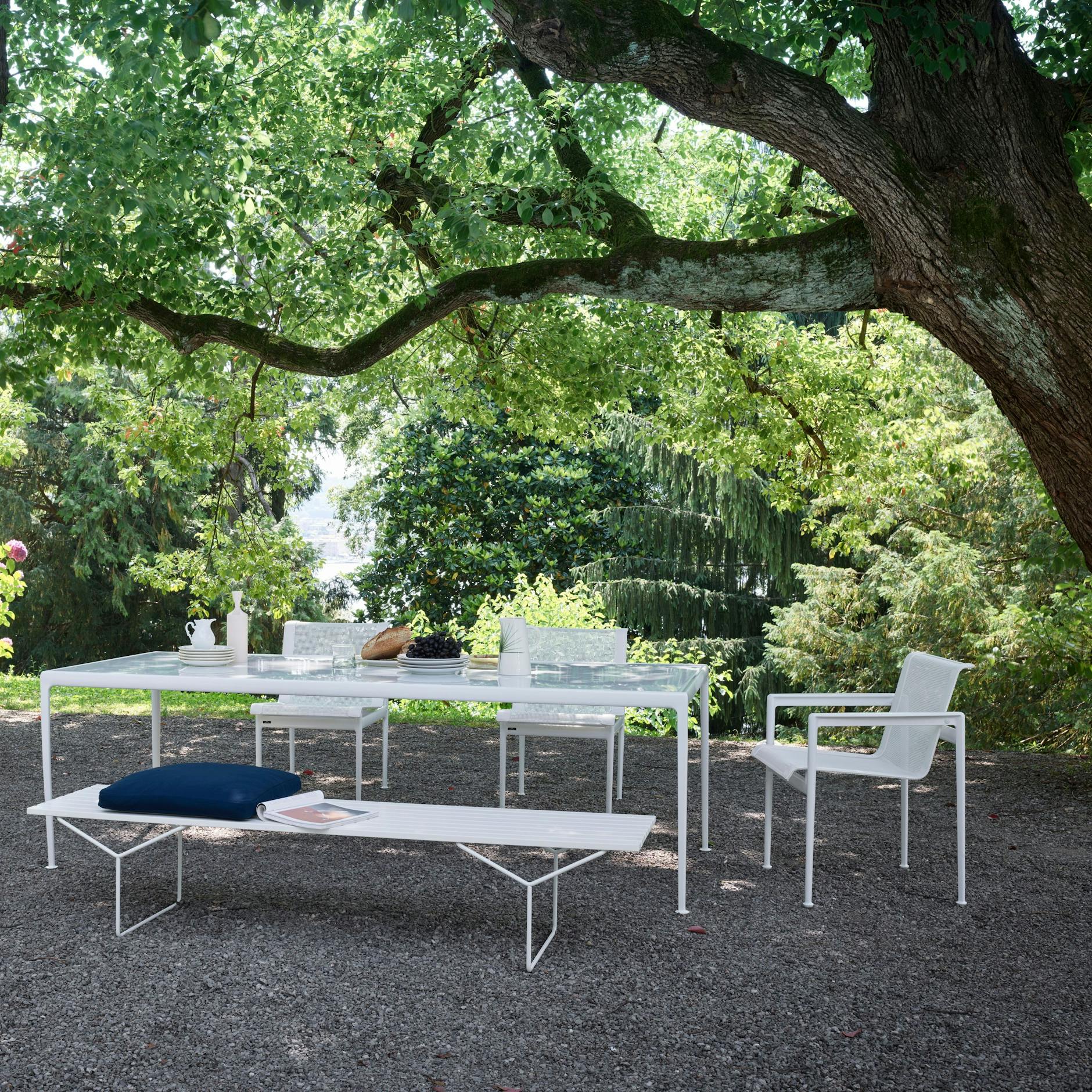 Image - Klassiker für den Klimawandel: Ikonische Möbel für Balkon und Terrasse