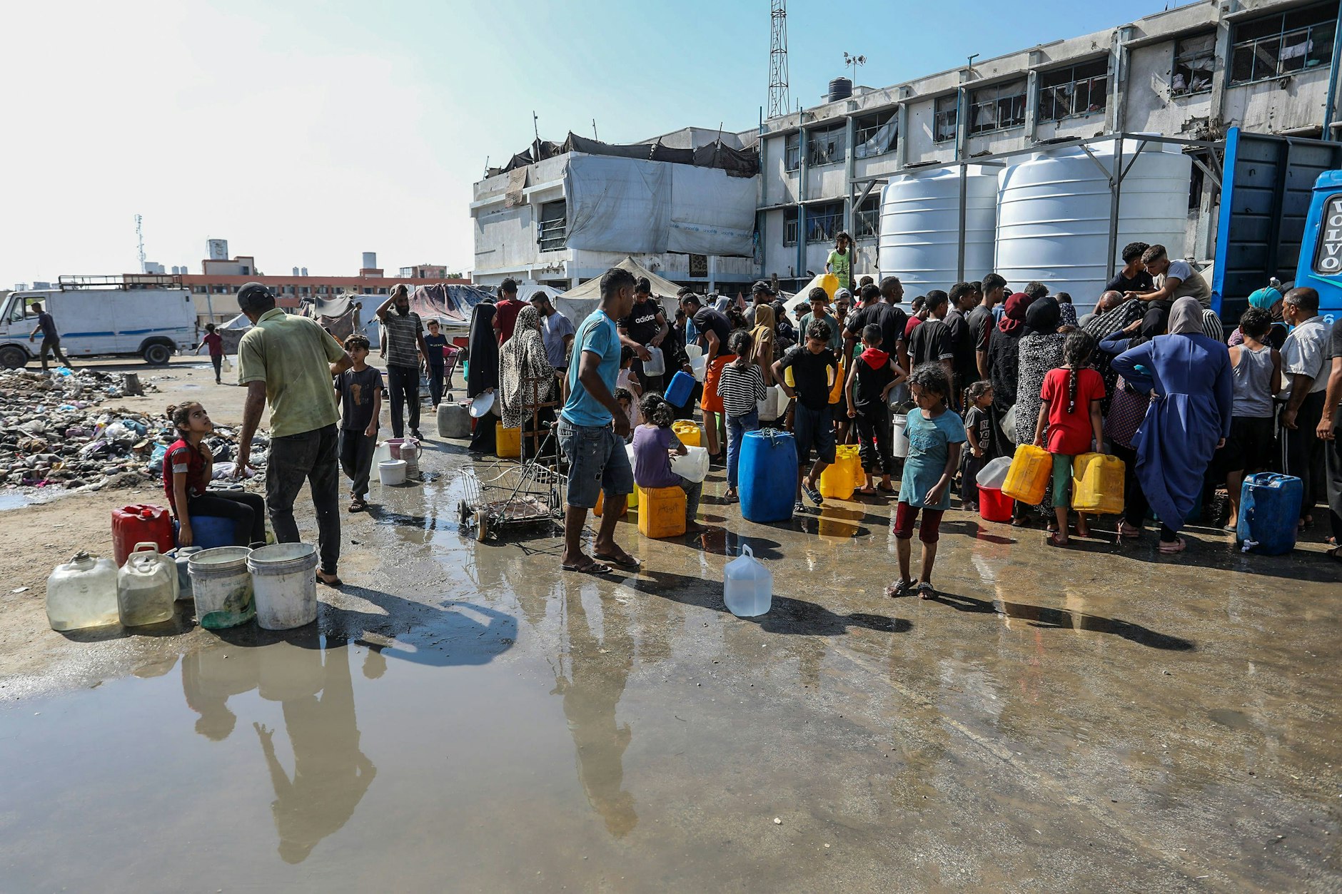 Kaum Wasser, kaum Nahrung, unmenschliche Lebensverhältnisse: Die Lage im Gazastreifen Ende Juli 2025