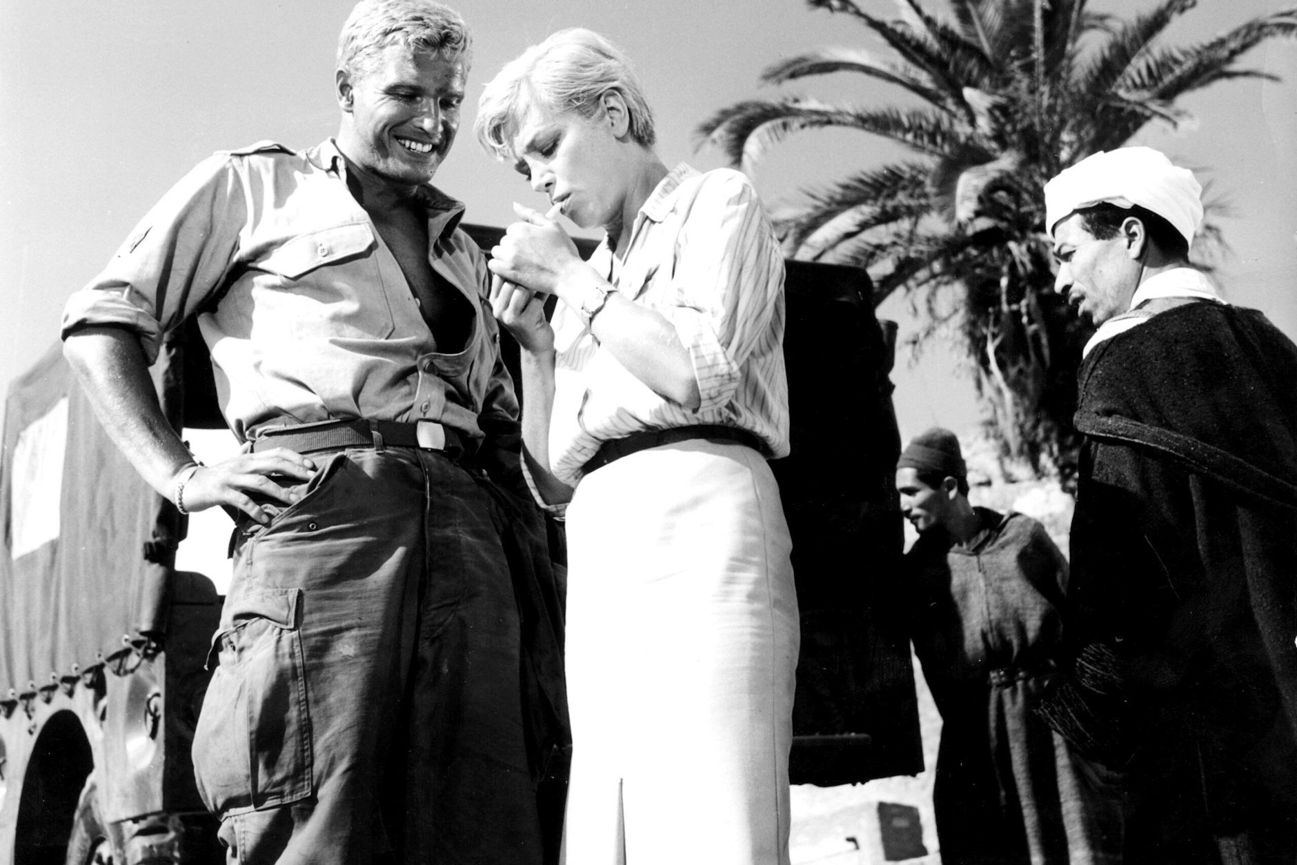 Helmut Schmid und Hildegard Knef in „Madeleine und der Legionär“ (BRD 1957)