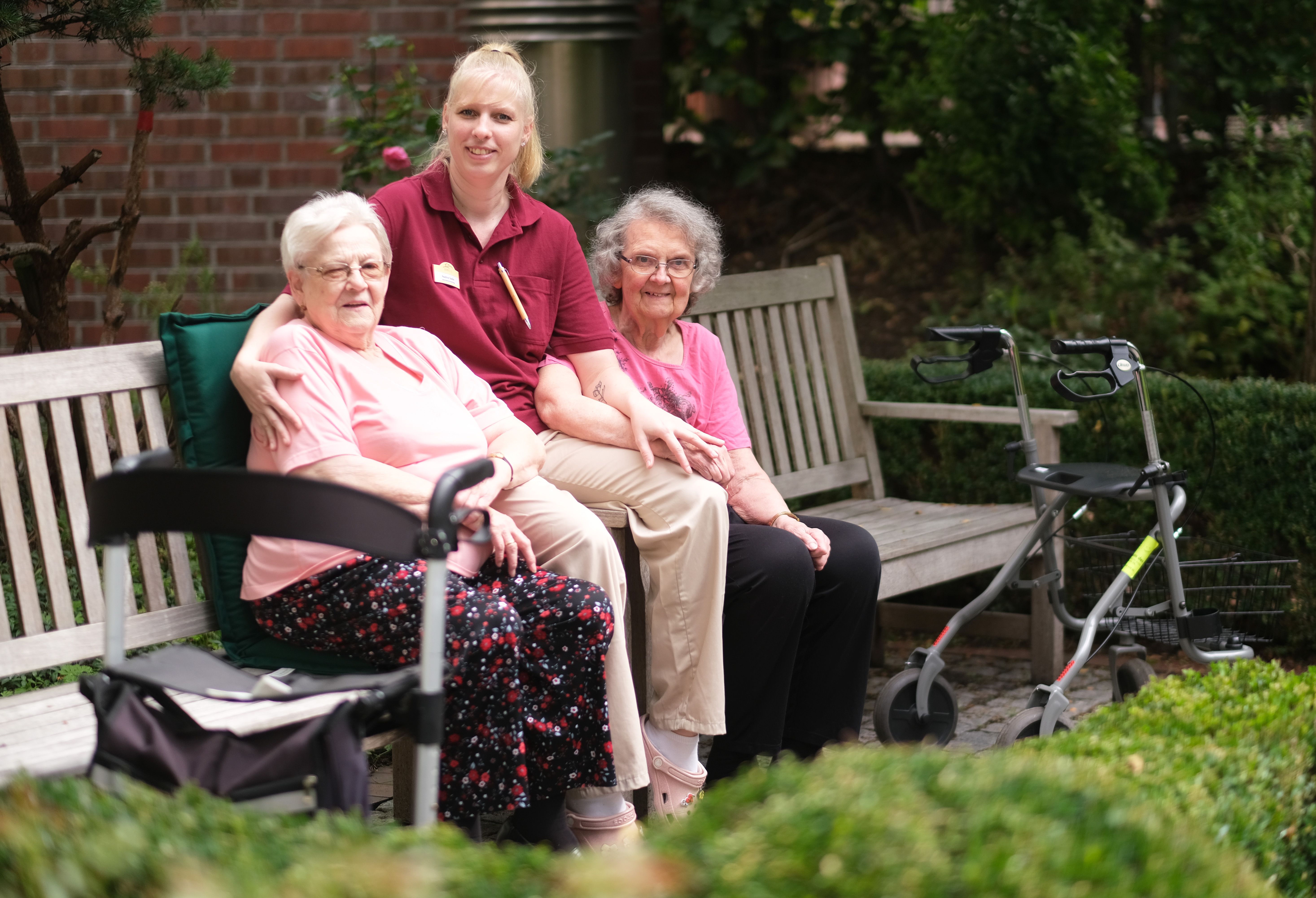 Ist Nadine aus Baumschulenweg Berlins beliebteste Pflegerin?