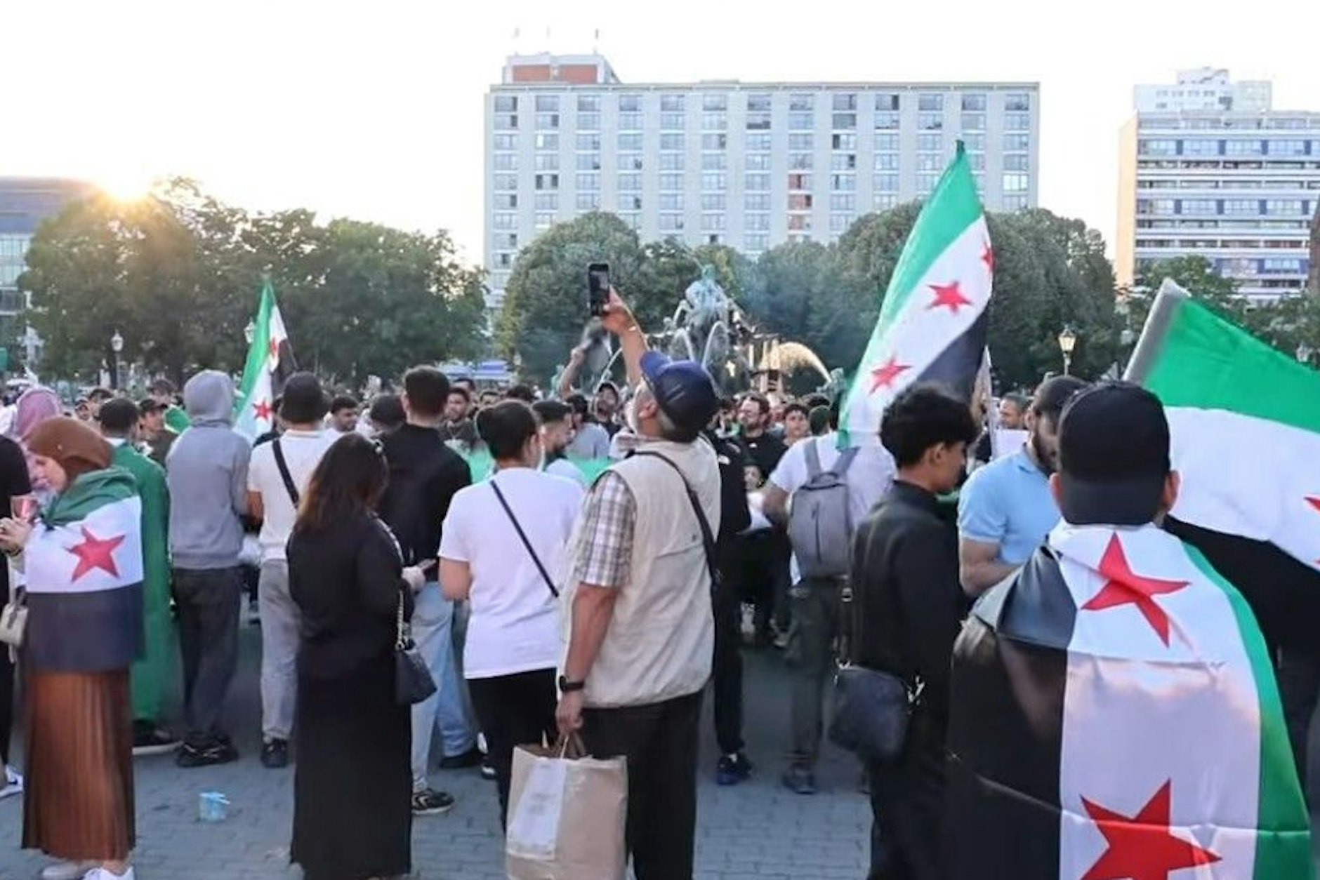 Aufruf zur Gewalt gegen Drusen auf islamistischer Kundgebung in Berlin.