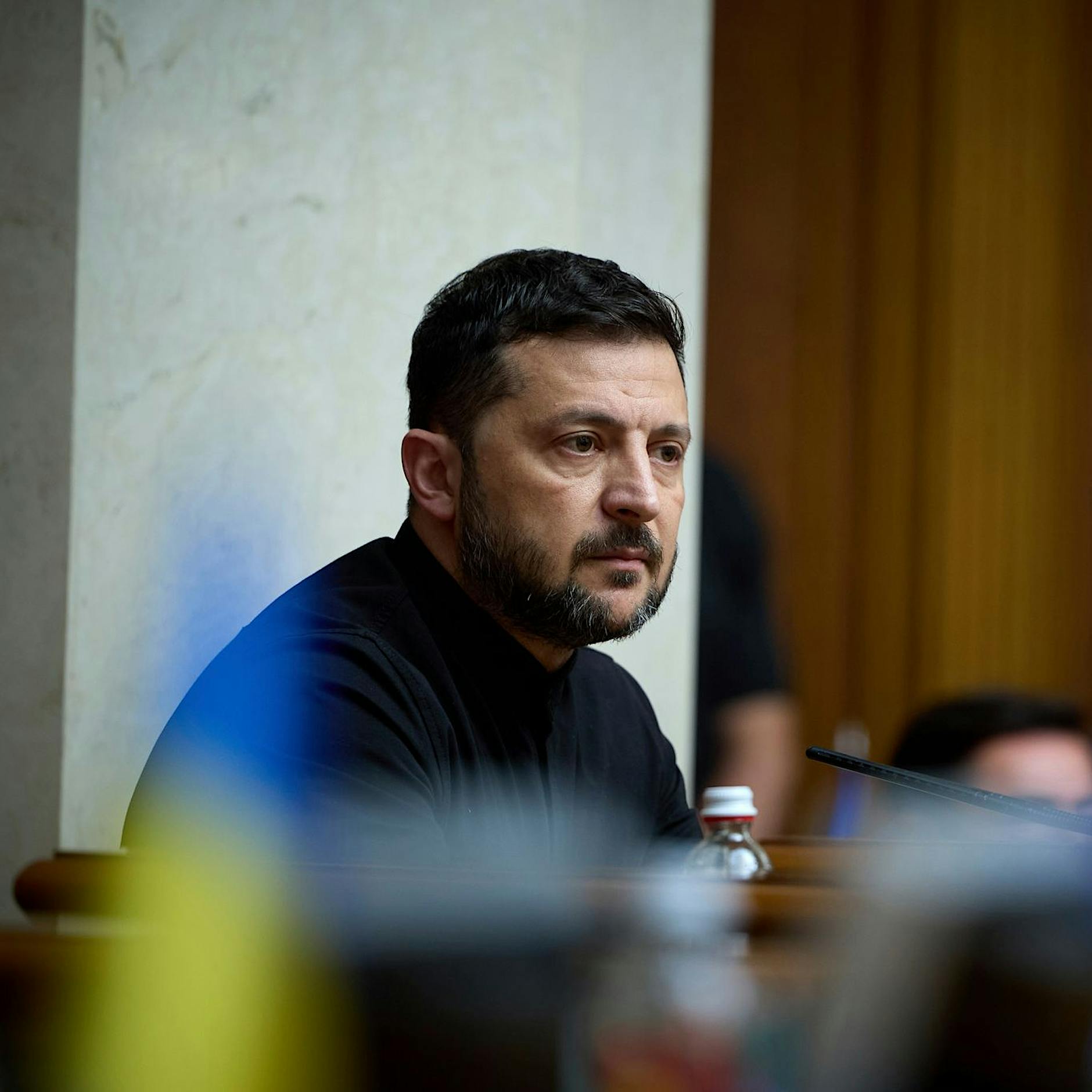 Massenproteste in der Ukraine: „Selenskyj driftet in den Autoritarismus ab“