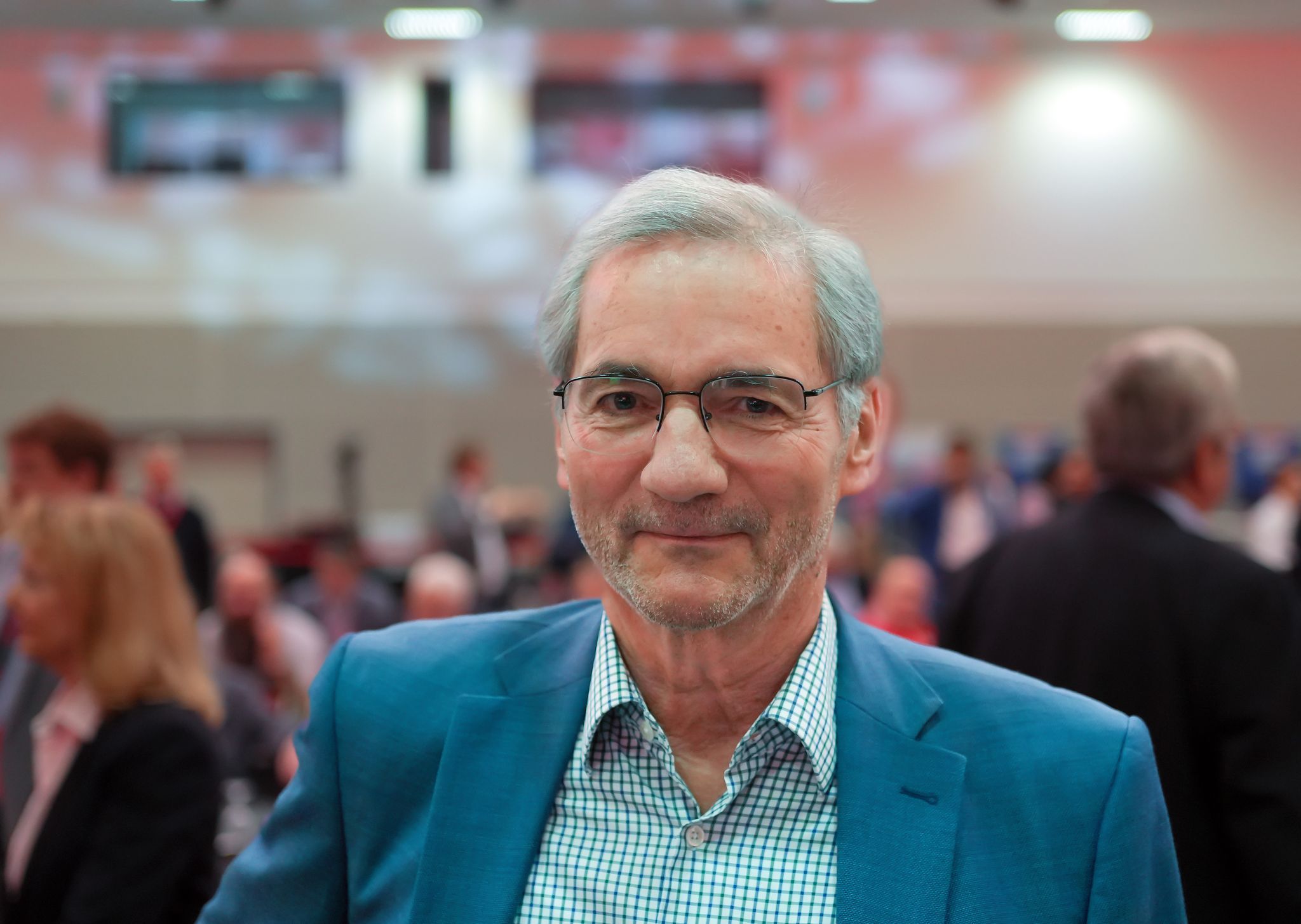 Empörung über Reisen von Matthias Platzeck nach Moskau: Das ist scheinheilig!