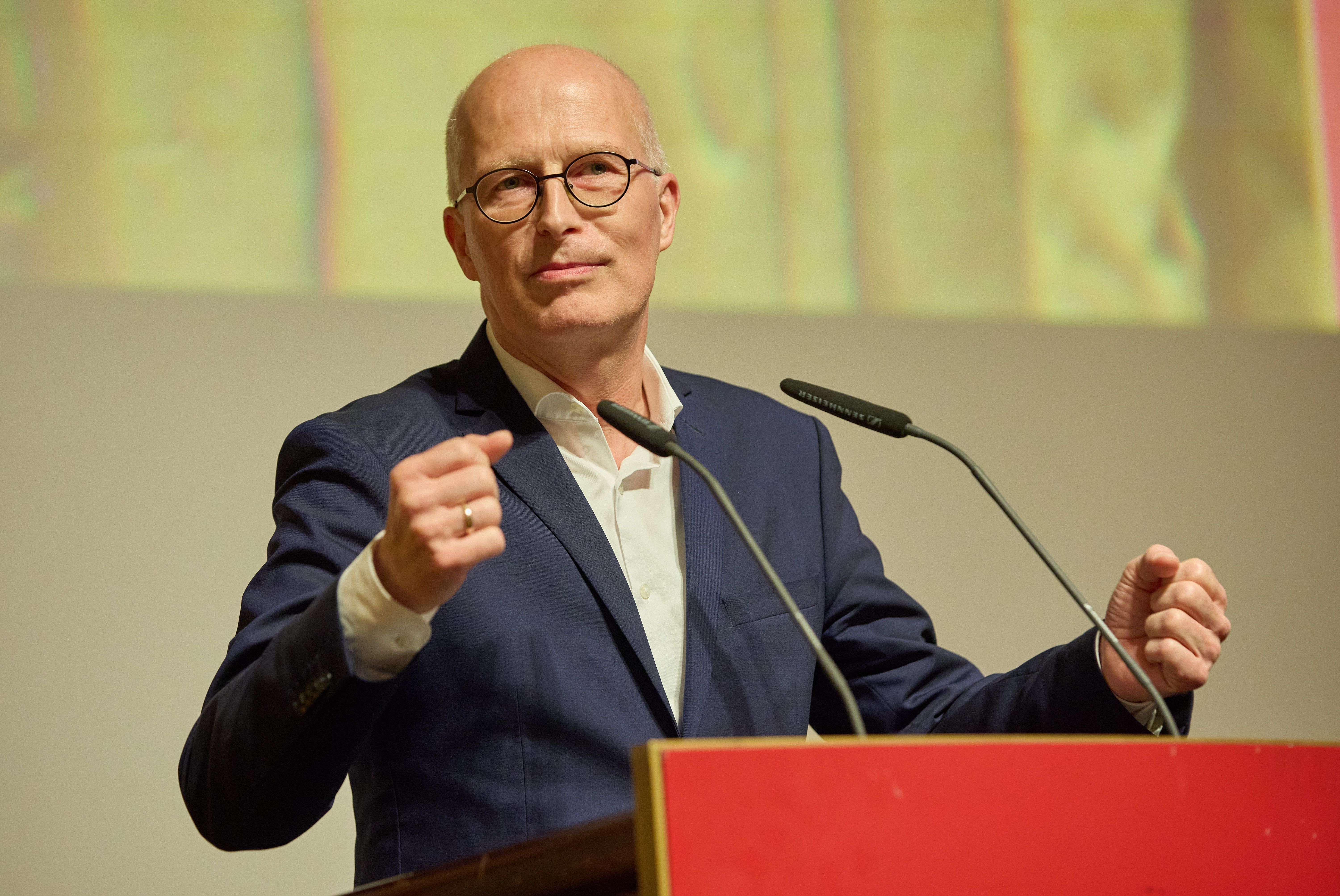 Hamburgs Bürgermeister erhebt schwere Vorwürfe: Kai Wegner soll Abschiebung von Afghanen verhindert haben