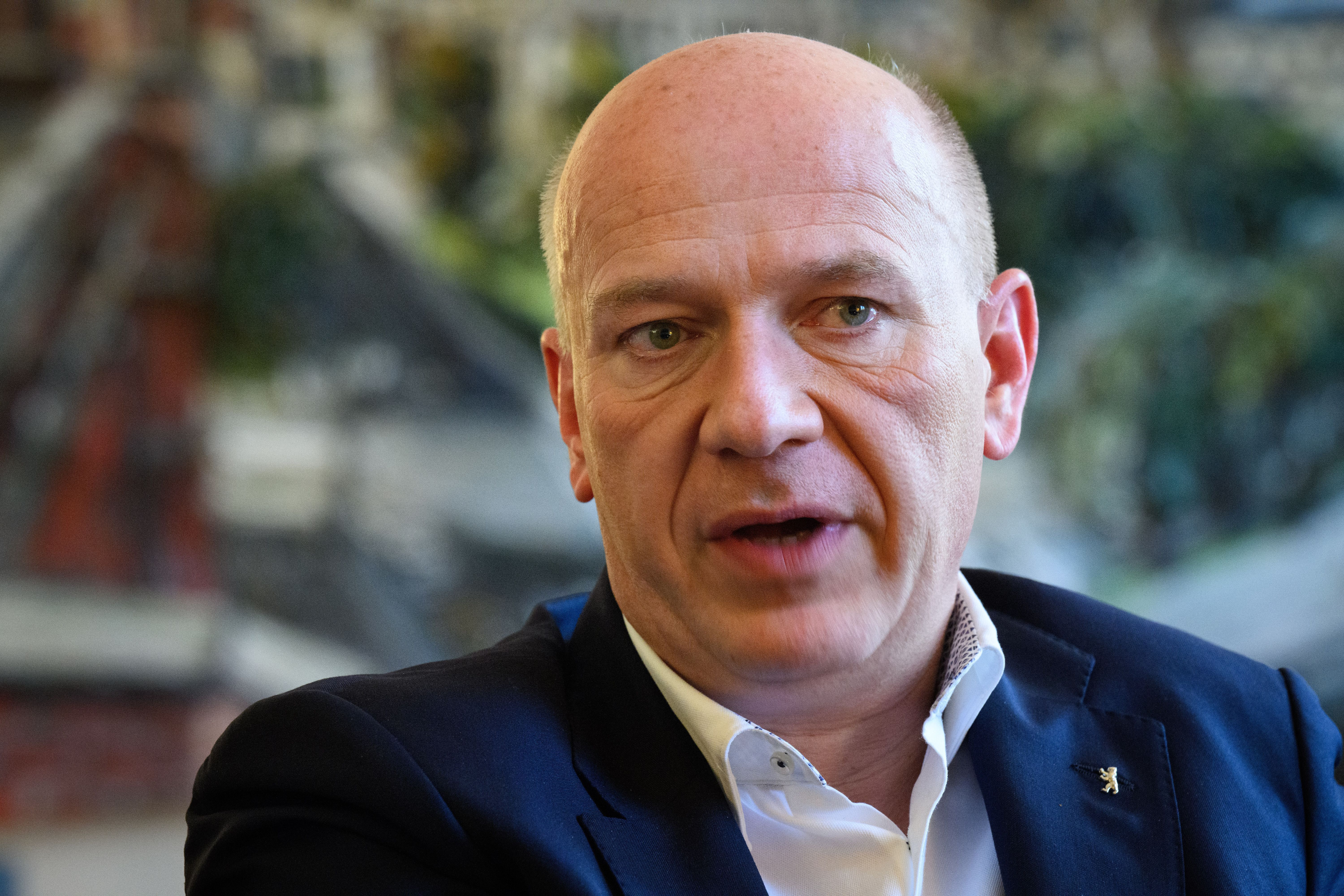 „Unsere Tonlage ist dies nicht“: So reagiert Wegner auf den Asyl-Brandbrief von Hamburgs Bürgermeister