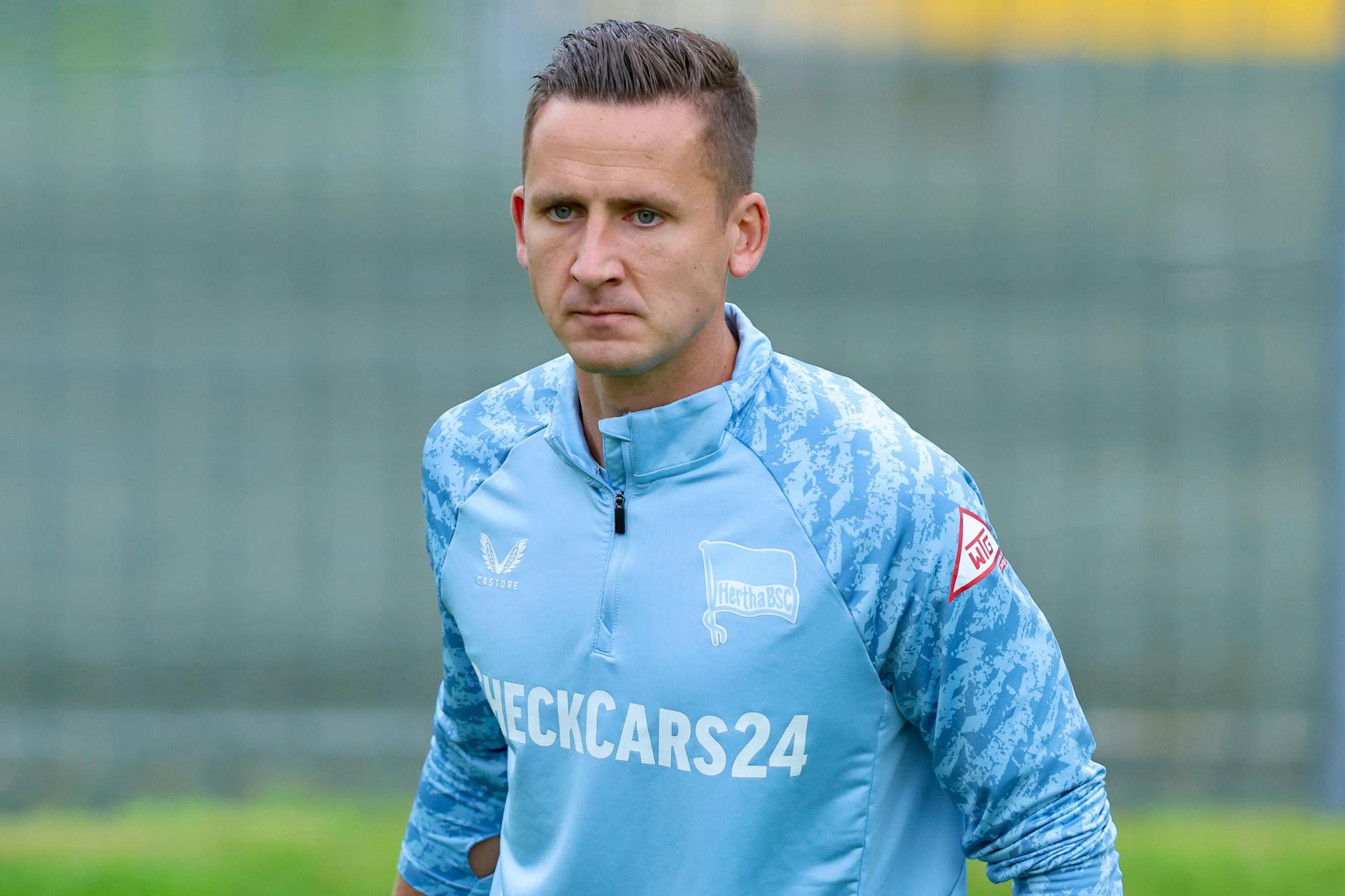 Neuzugang Paul Seguin hat sich seinen Start bei Hertha BSC anders vorgestellt. Seit drei Wochen plagen ihn Schmerzen in der Wade.