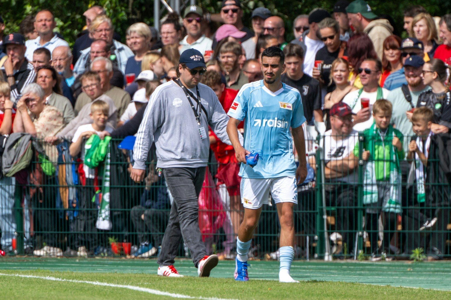 Beim 5:0-Test in Ahrensfelde humpelte Unions Sturmhoffnung Livan Burcu vom Platz. Jetzt wurde er operiert.