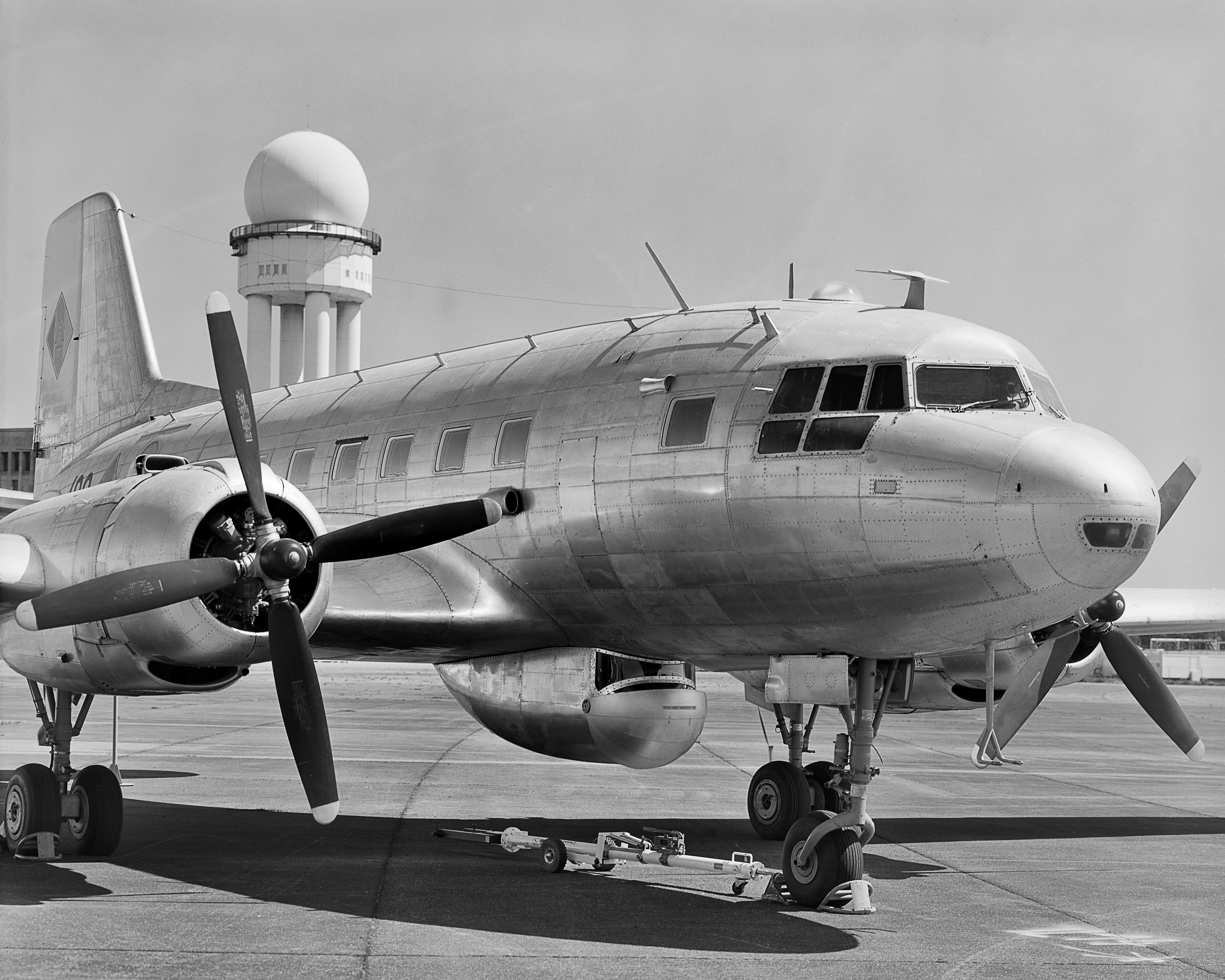 Für Stasi und NVA im Einsatz: Interflug-Profis haben IL-14 fit gemacht