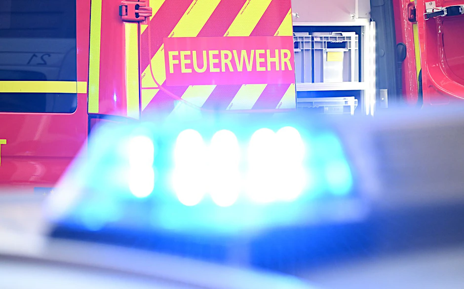 Bei dem Brand in der Große-Leege-Straße in Lichtenberg waren 60 Feuerwehrleute im Einsatz (Symbolfoto)