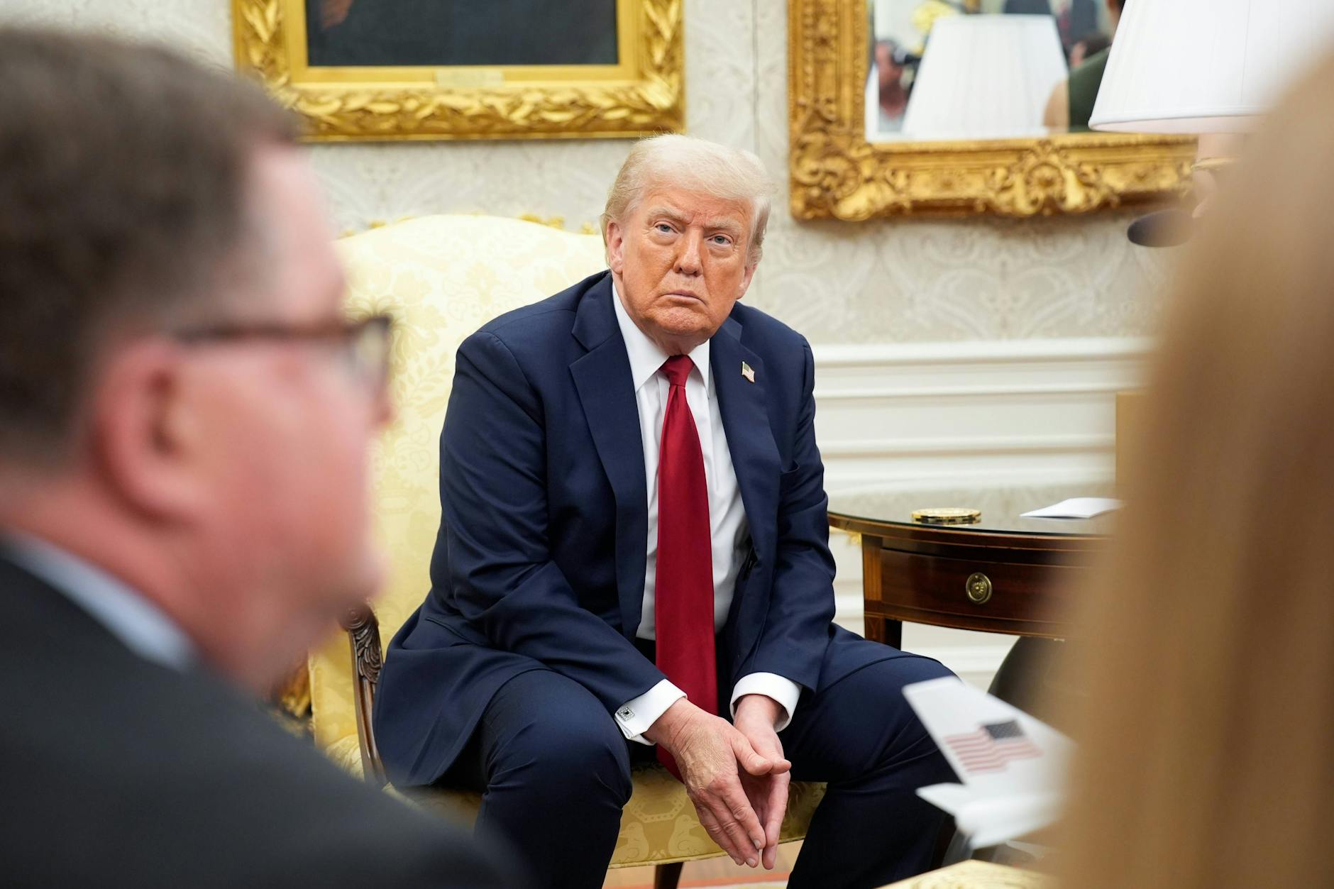 US-Präsident Donald Trump hat sich bisher nicht zur innenpolitischen Lage in der Ukraine geäußert. Warum?