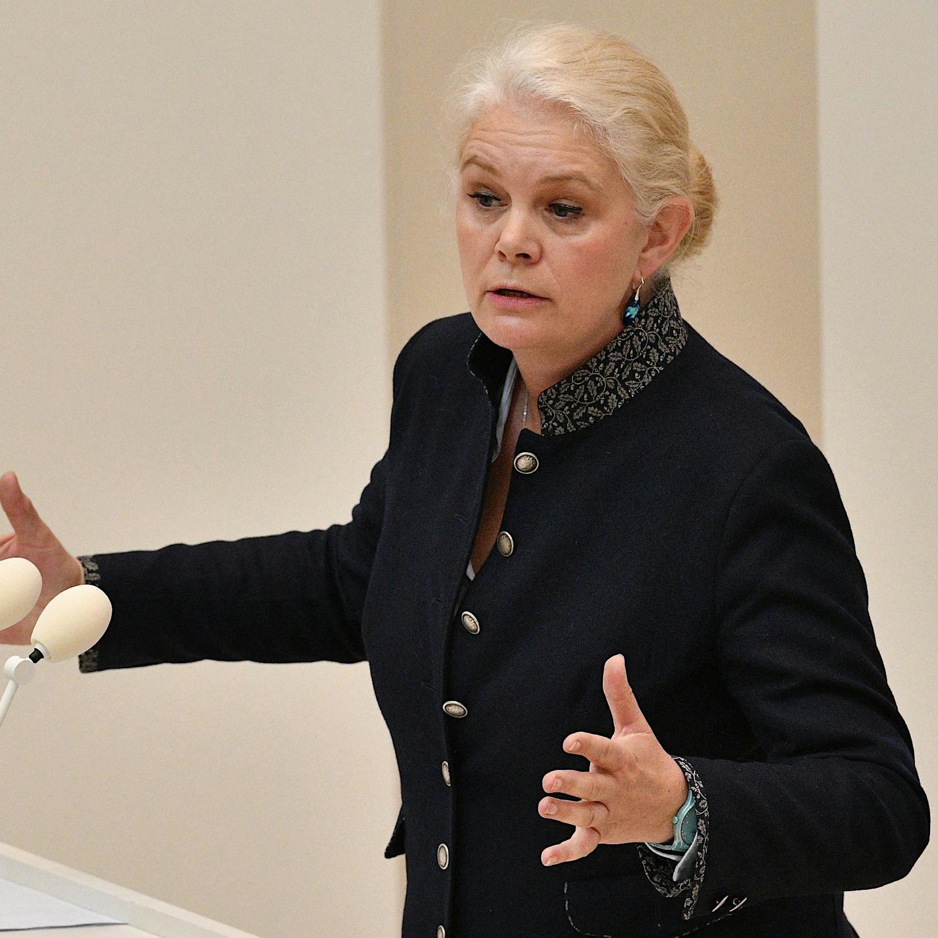 Kritikerin von Brosius-Gersdorf: Uni sieht Anfangsverdacht bei Ludwigs Doktorarbeit