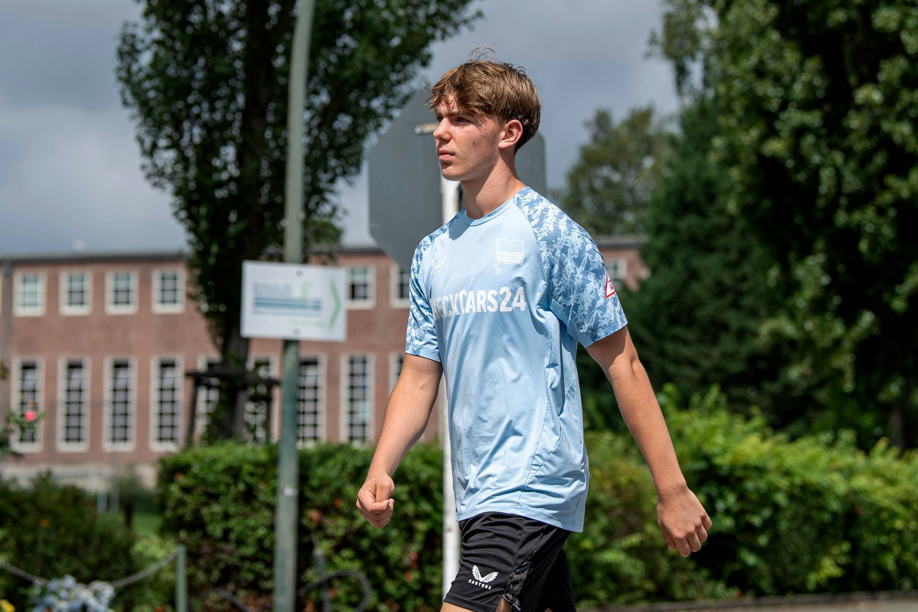 Ein Hertha-Märchen wird wahr: Wunderkind Kennet Eichhorn ist beim Saisonauftakt auf Schalke im Hertha-Kader.