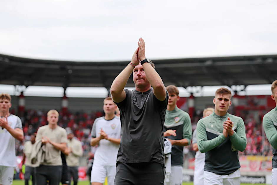Dennis Kutrieb will am Freitag nach dem Spiel gegen Erfurt viel mehr jubeln als nach dem 0:1 gegen Halle.