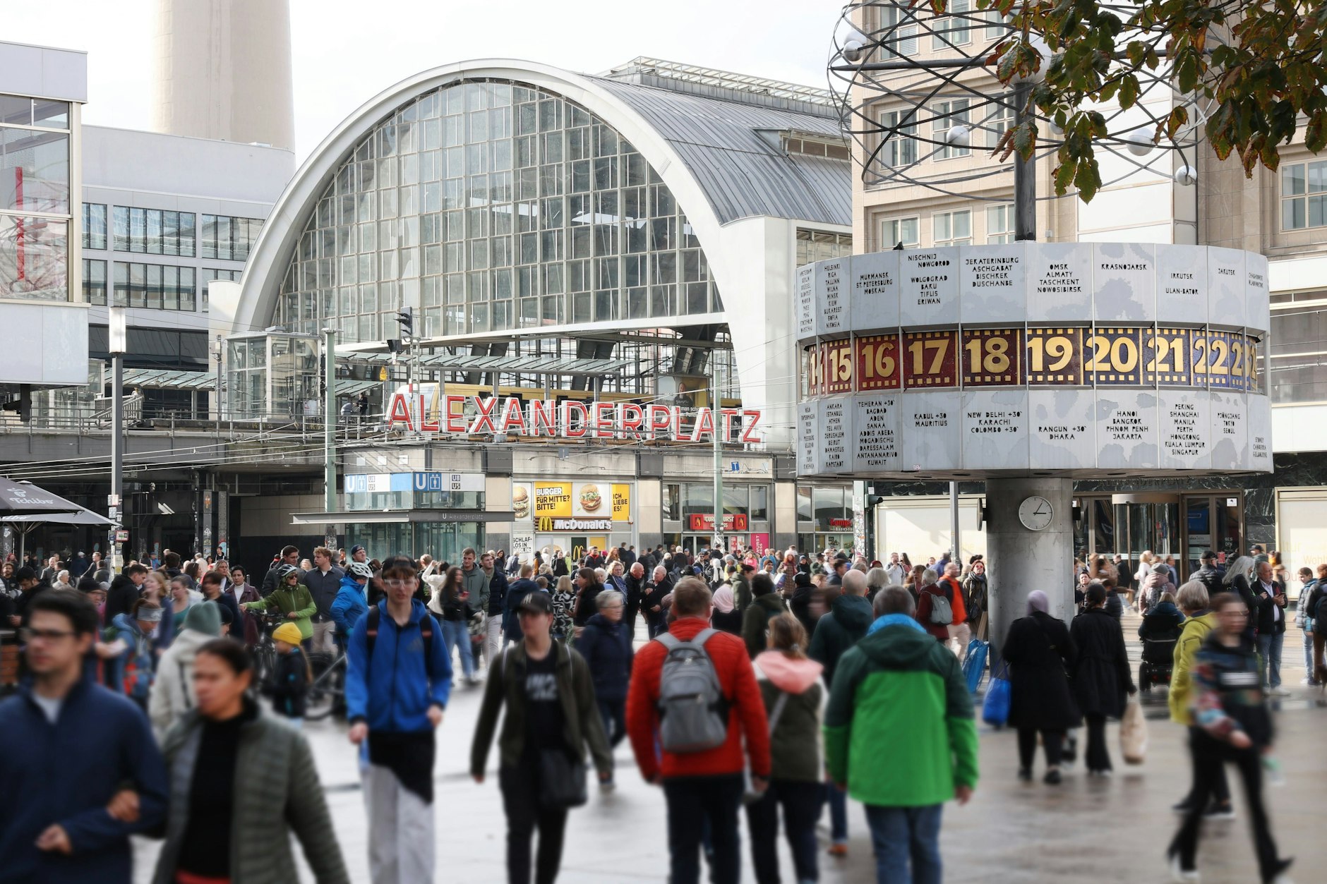 Oft wird gemeckert: Aber der Berliner lebt eigentlich ganz gerne in Berlin.