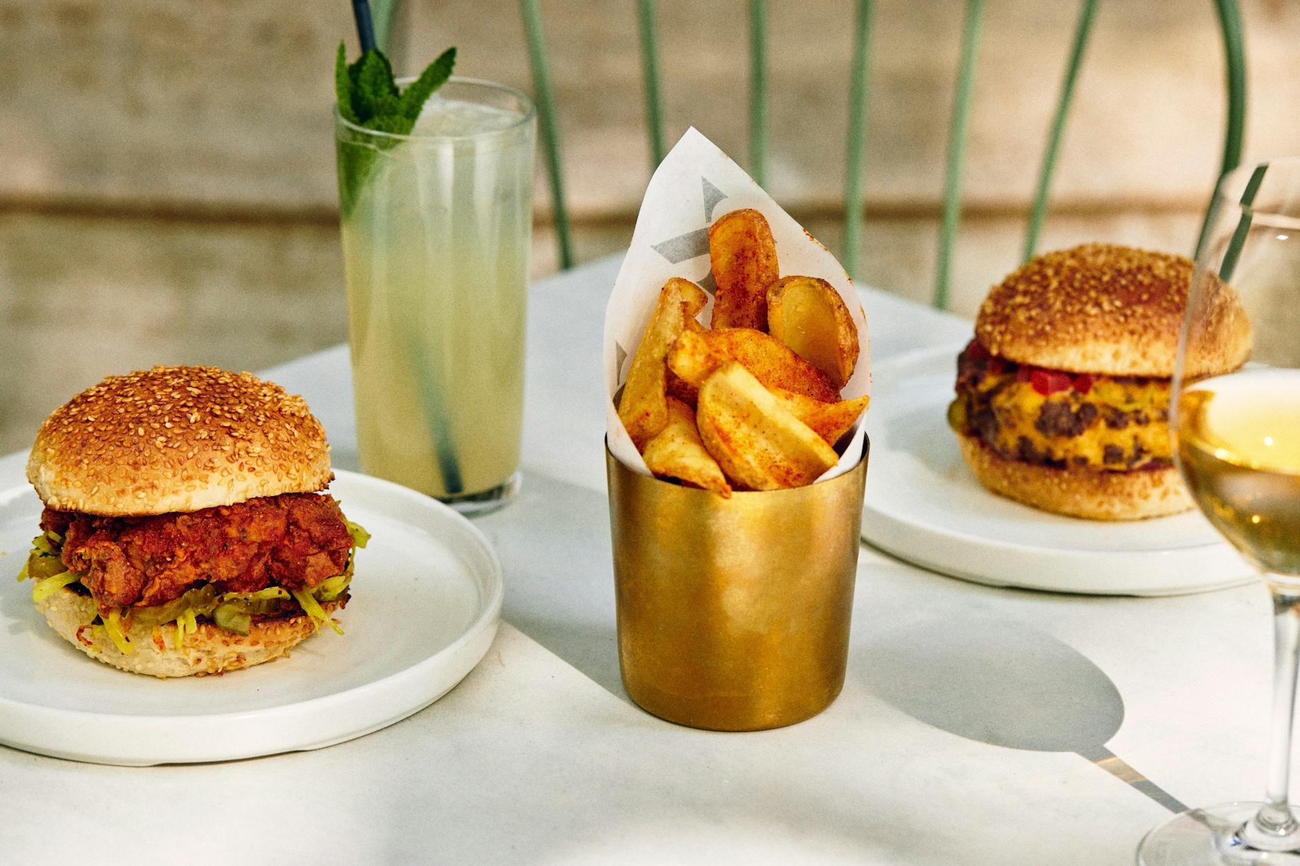 Der Maharaja ist kein Burger, er ist ein Kunstwerk, das mich durch seine raffinierte Schichtung und aromatische Vielfalt beeindruckt