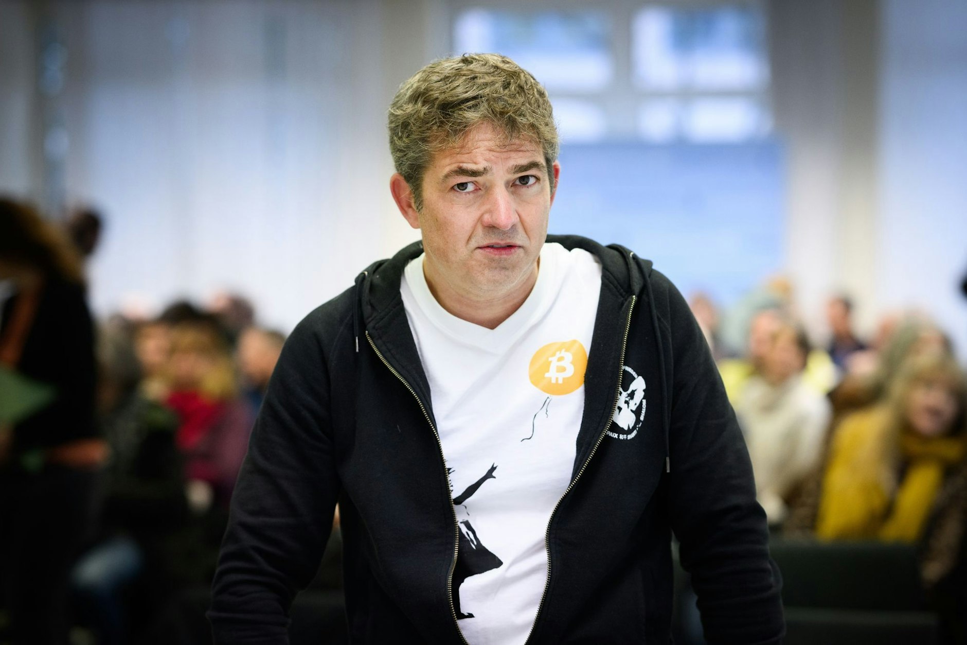 „Querdenken“-Organisator Michael Ballweg stand wegen Betrugs und Steuerhinterziehung vor Gericht.