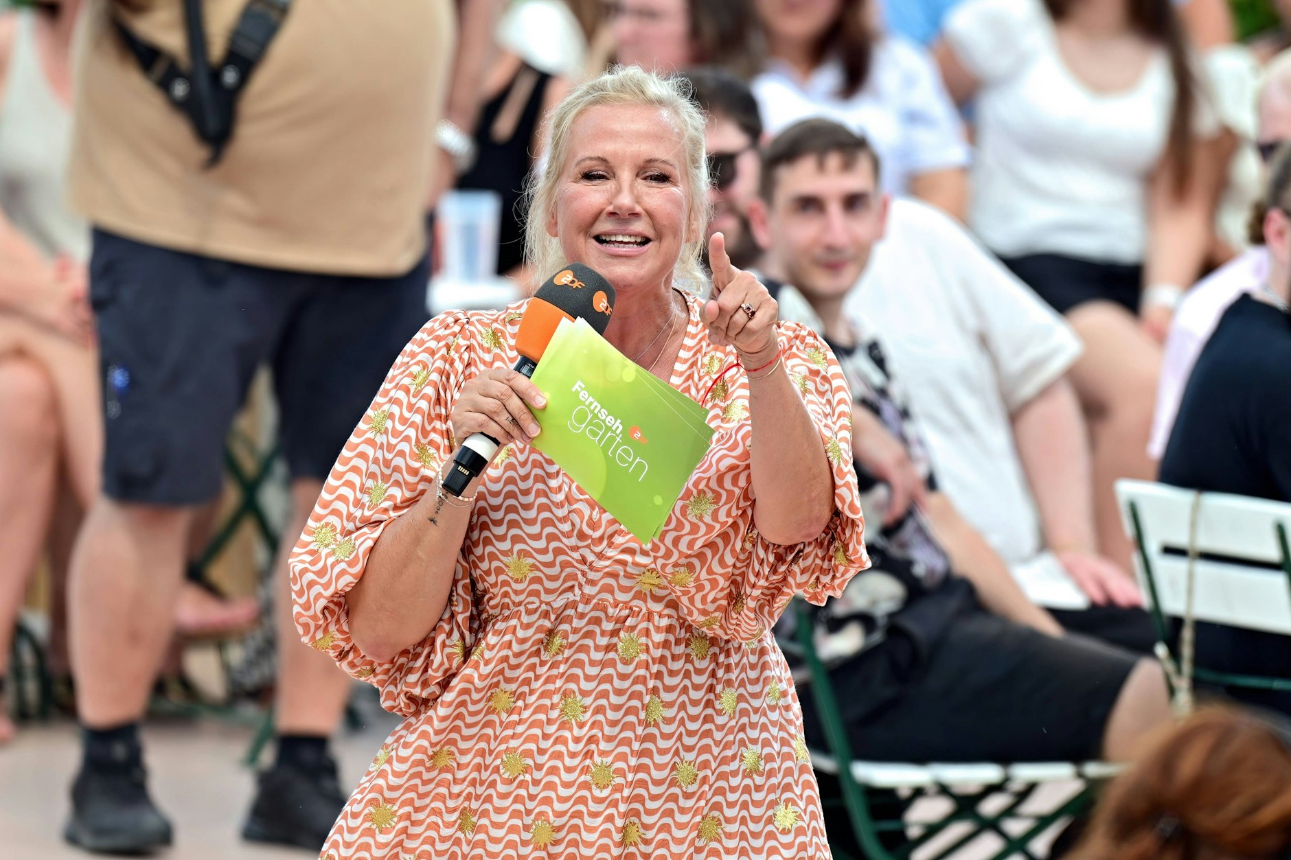 Andrea Kiewel hat am Sonntag Pause. Der ZDF-Fernsehgarten fällt aus.