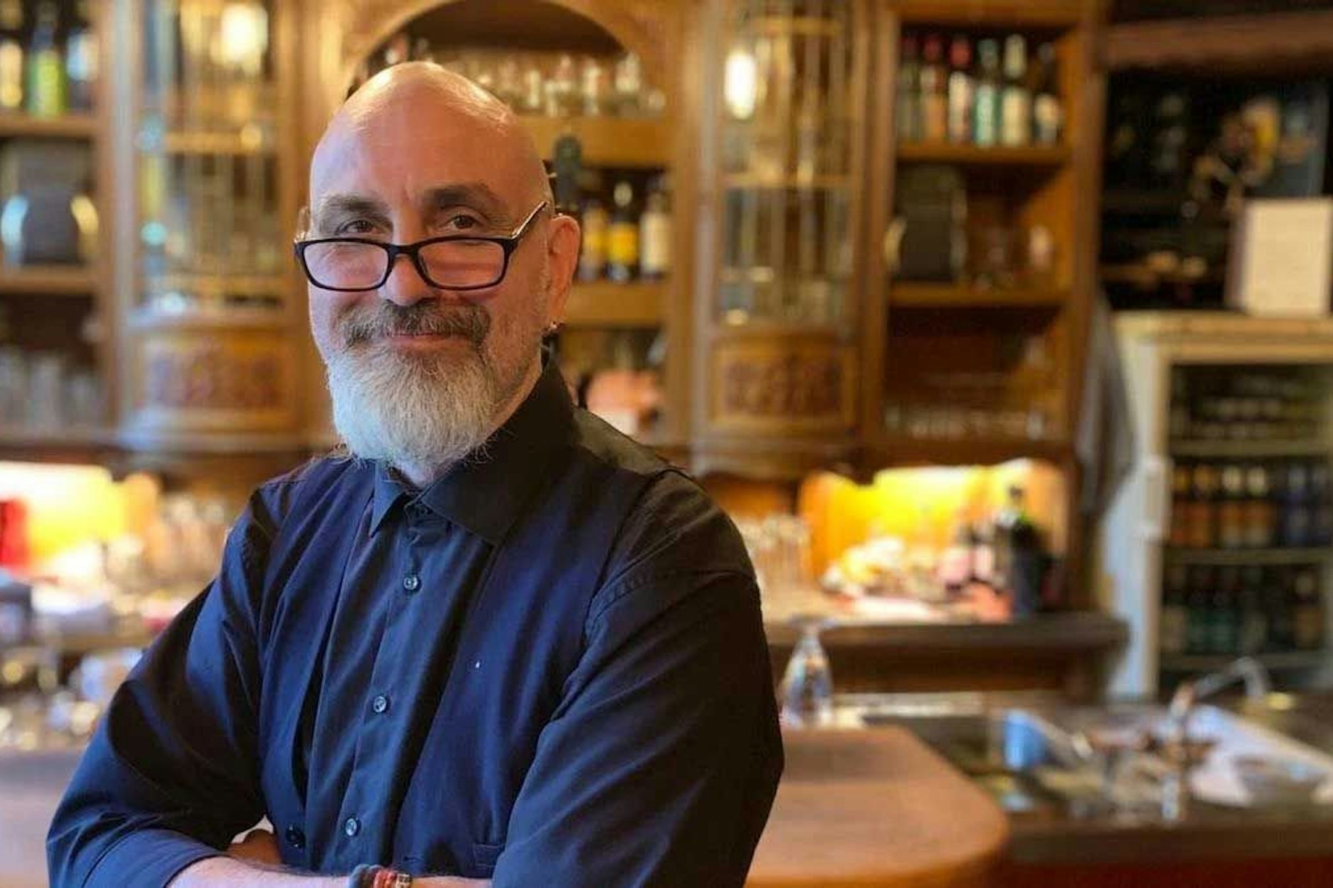 Matthias Gerhus in seiner Kneipe: „In 15-Minuten-Intervallen wechsle ich von Lachen zu Weinen.“