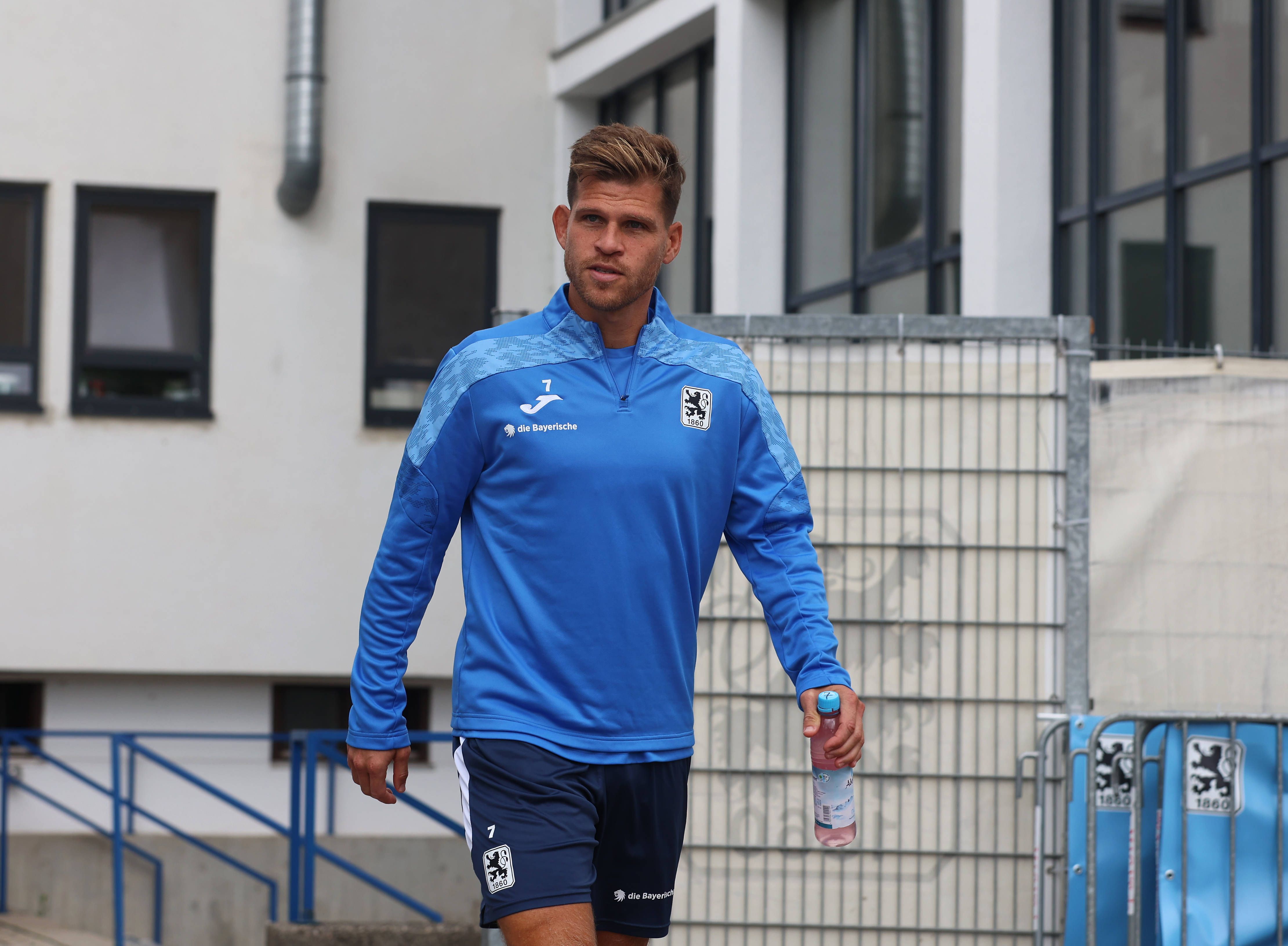 Ex-Hertha-Star Niederlechner trifft für trauernden Bayern-Torwart