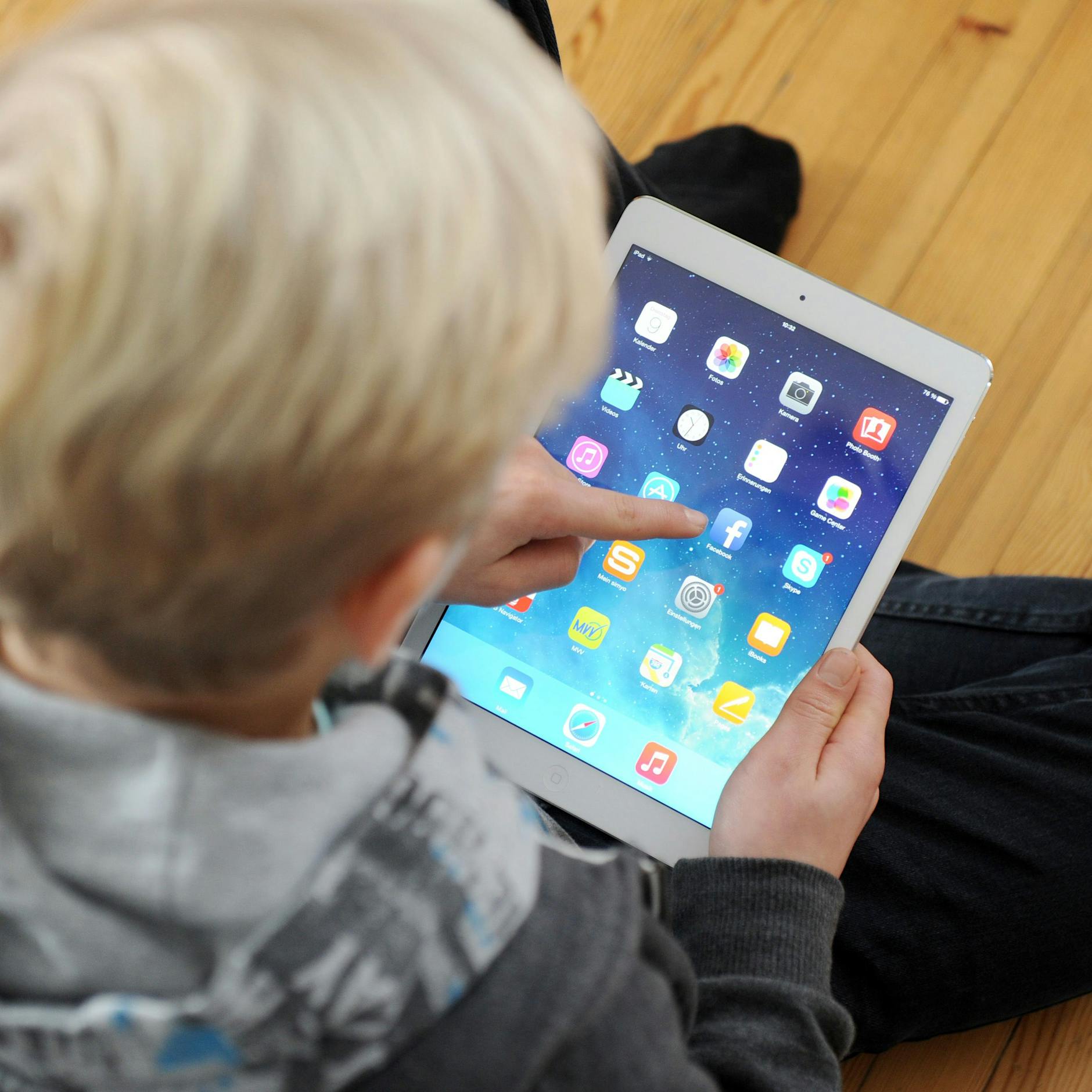 Streit um Mindestalter: Ab wann dürfen Kinder soziale Medien nutzen?