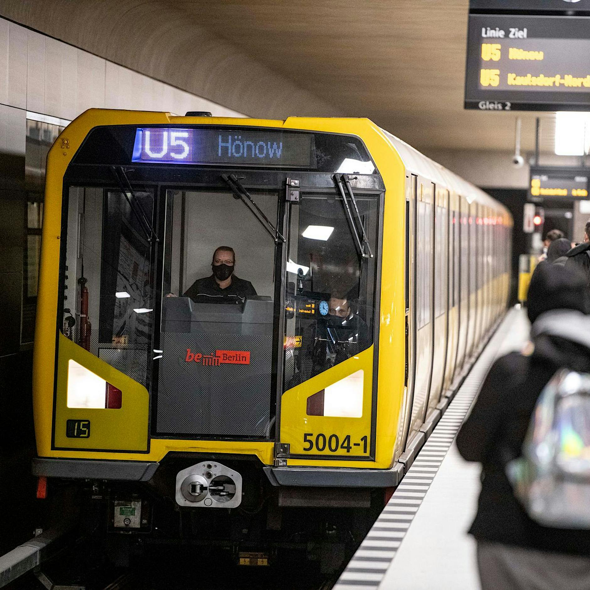 Bauarbeiten auf der U5 starten am Montag: Informationen zu Ersatzverkehr, Pendelverkehr