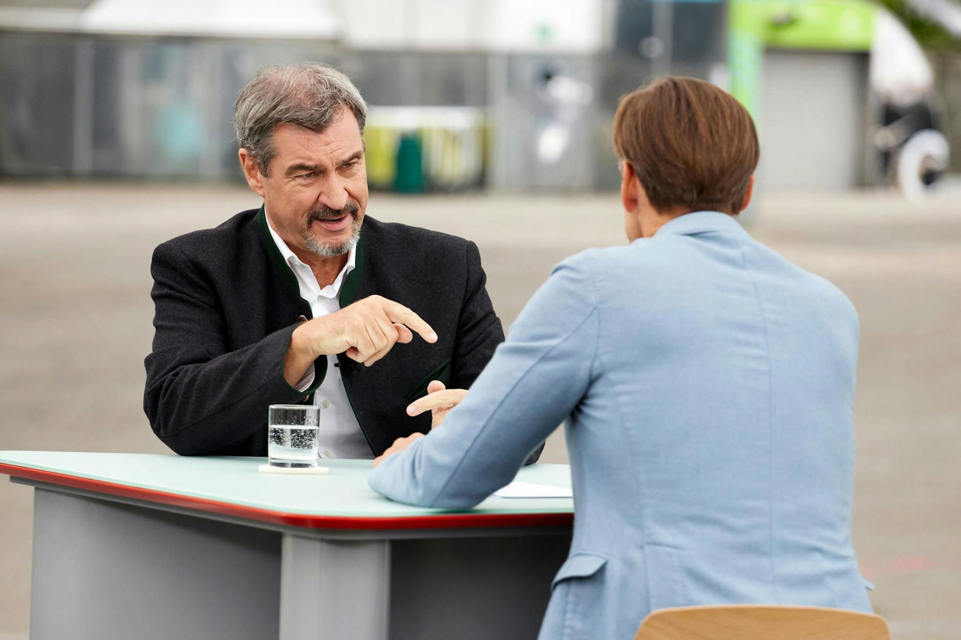 CSU-Vorsitzender Markus Söder spricht im ZDF-Sommerinterview für „Berlin direkt“ mit dem Moderator Wulf Schmiese.