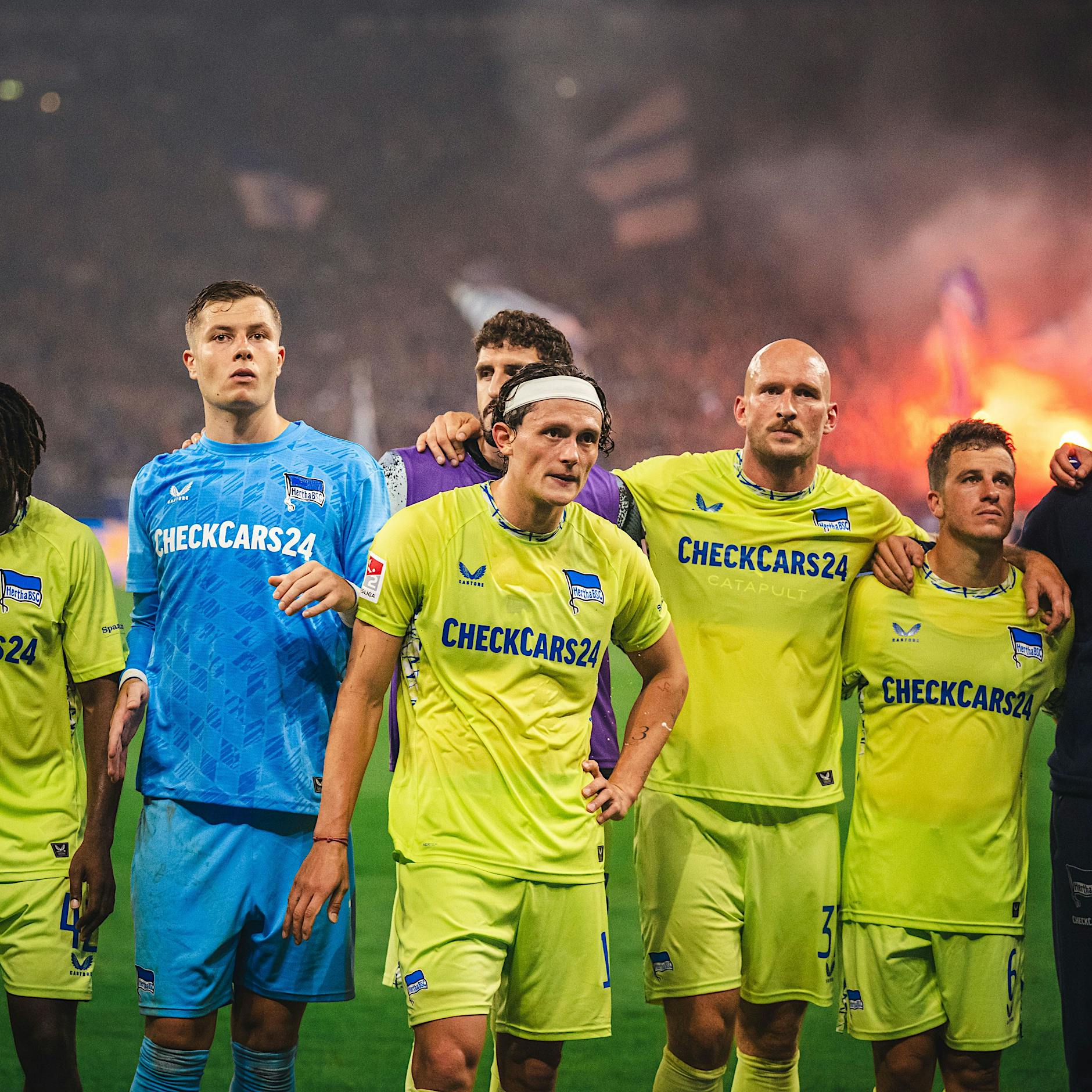 Fan-Wut bei Hertha BSC: Gelbes Trikot hat nichts mit Identität des Vereins zu tun