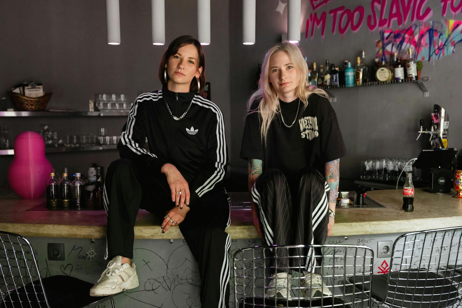 From Russia with Drinks: Vika und Sasha in ihrer Bar