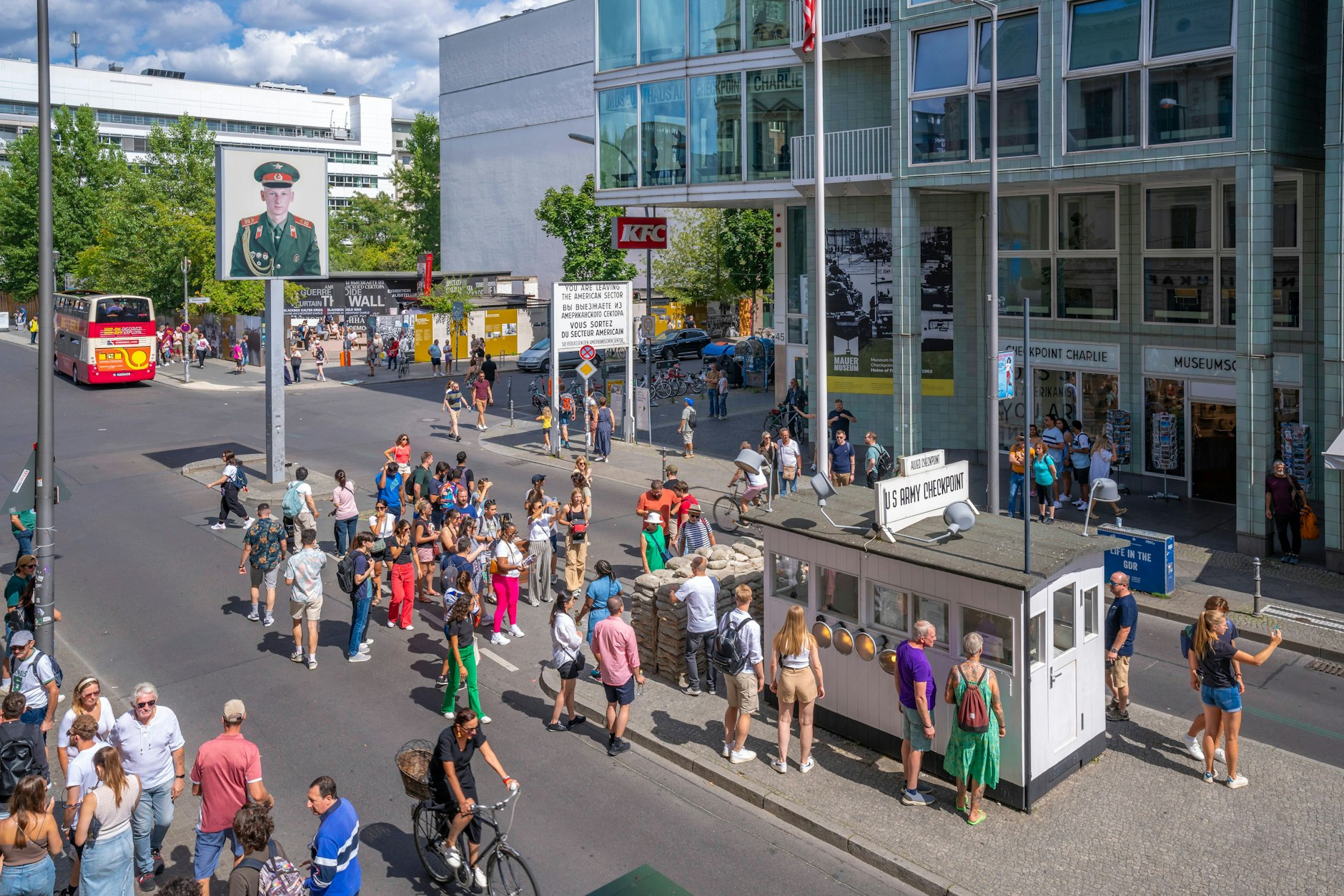 Checkpoint Charlie: im Ranking der schlimmsten Touristenfallen auf Platz 4