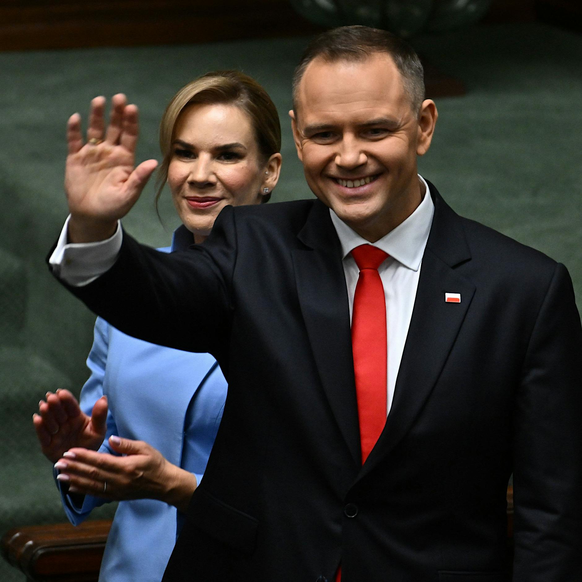 Die Rechte triumphiert in Polen: Der neue Präsident Karol Nawrocki vereidigt