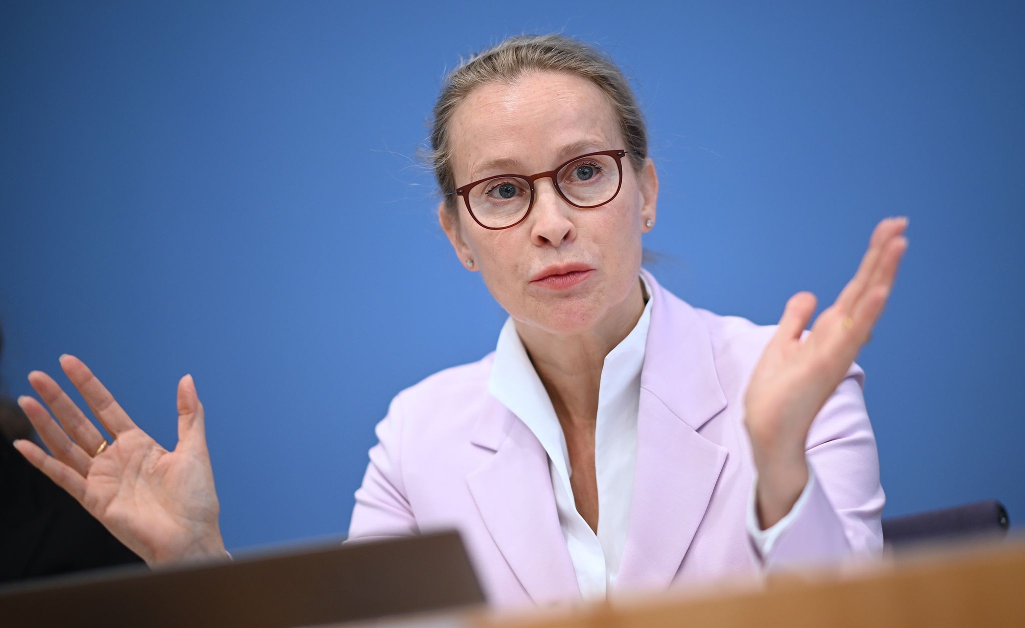 CDU erleichtert, SPD wütend: So reagieren die Politiker auf den Rückzug von Brosius-Gersdorf