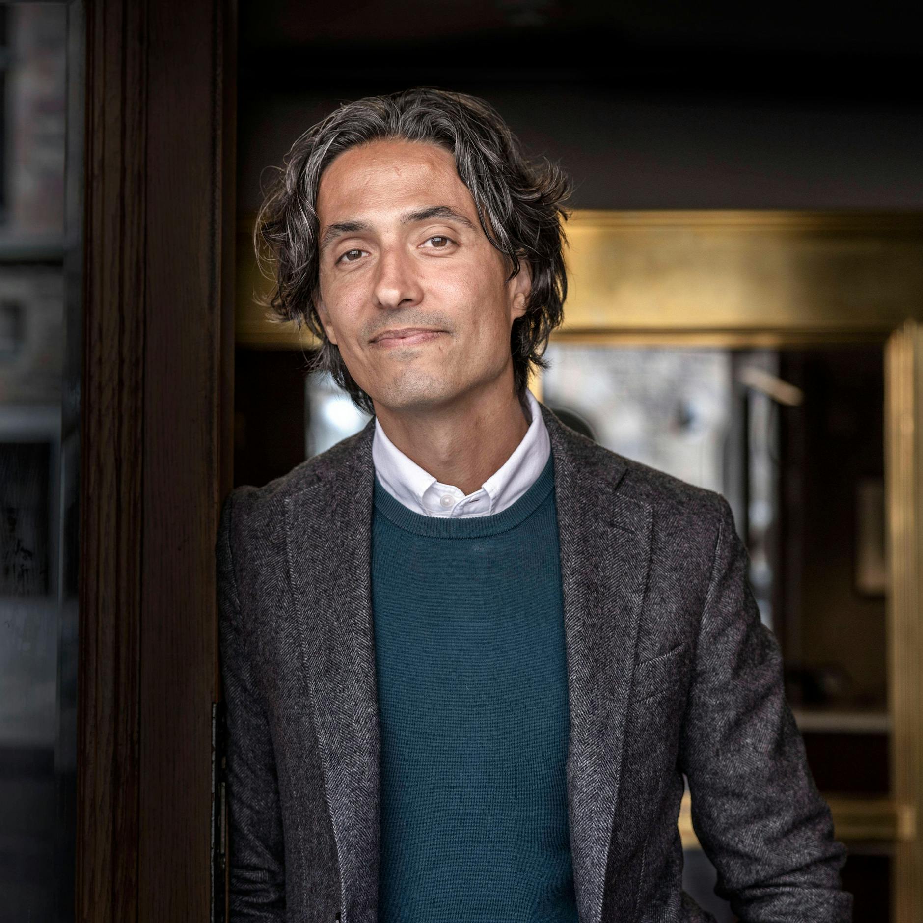 Image - 736 Seiten, die einen nicht loslassen: „Die Schwestern“ von Jonas Hassen Khemiri